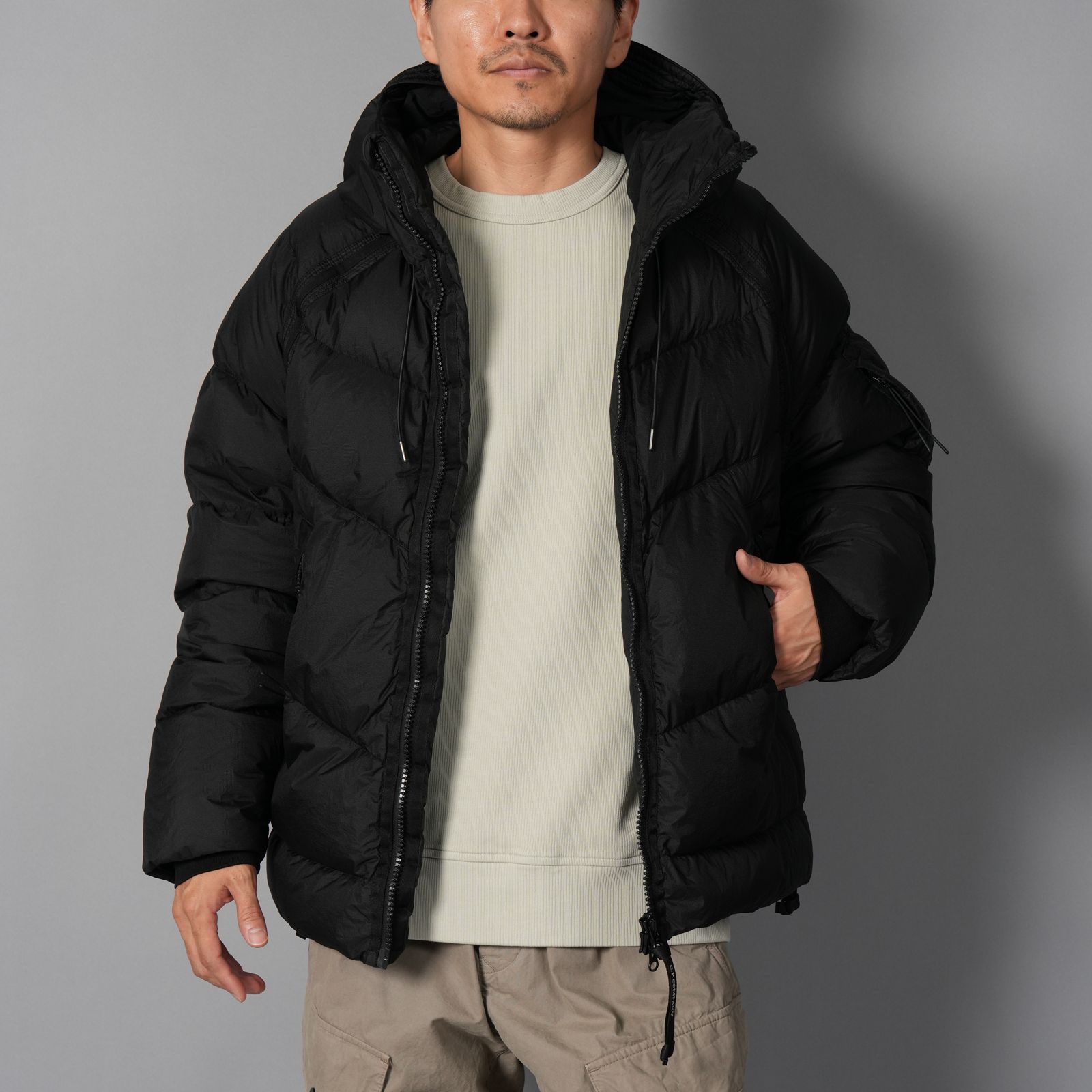 Down Shield Lens Hooded Puffer / ダウンシールド レンズ フーデッド パファー / ダウンジャケット (ブラック)