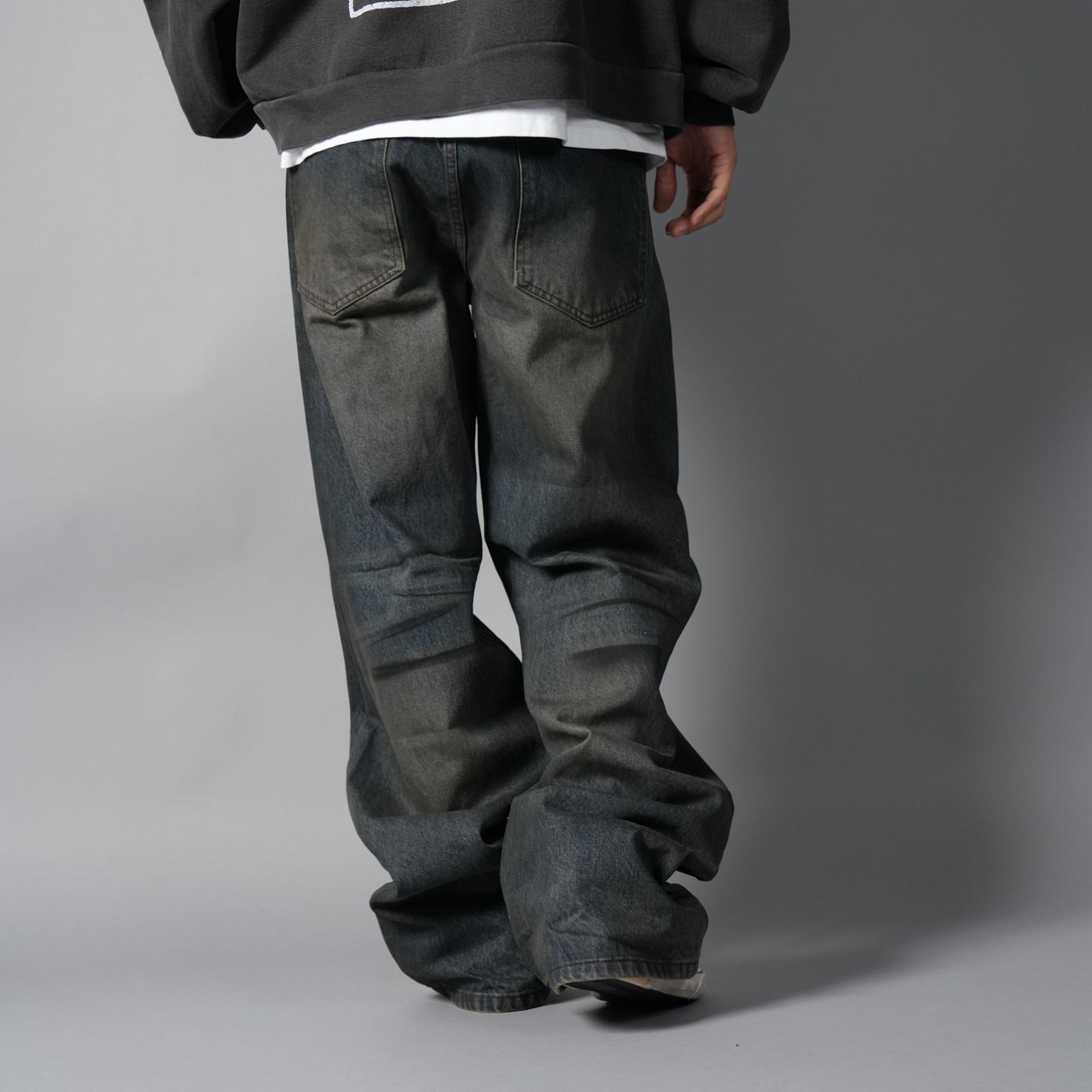 LAX, straight cut denim (junkyard) / デニムパンツ (ウォッシュドブルー)