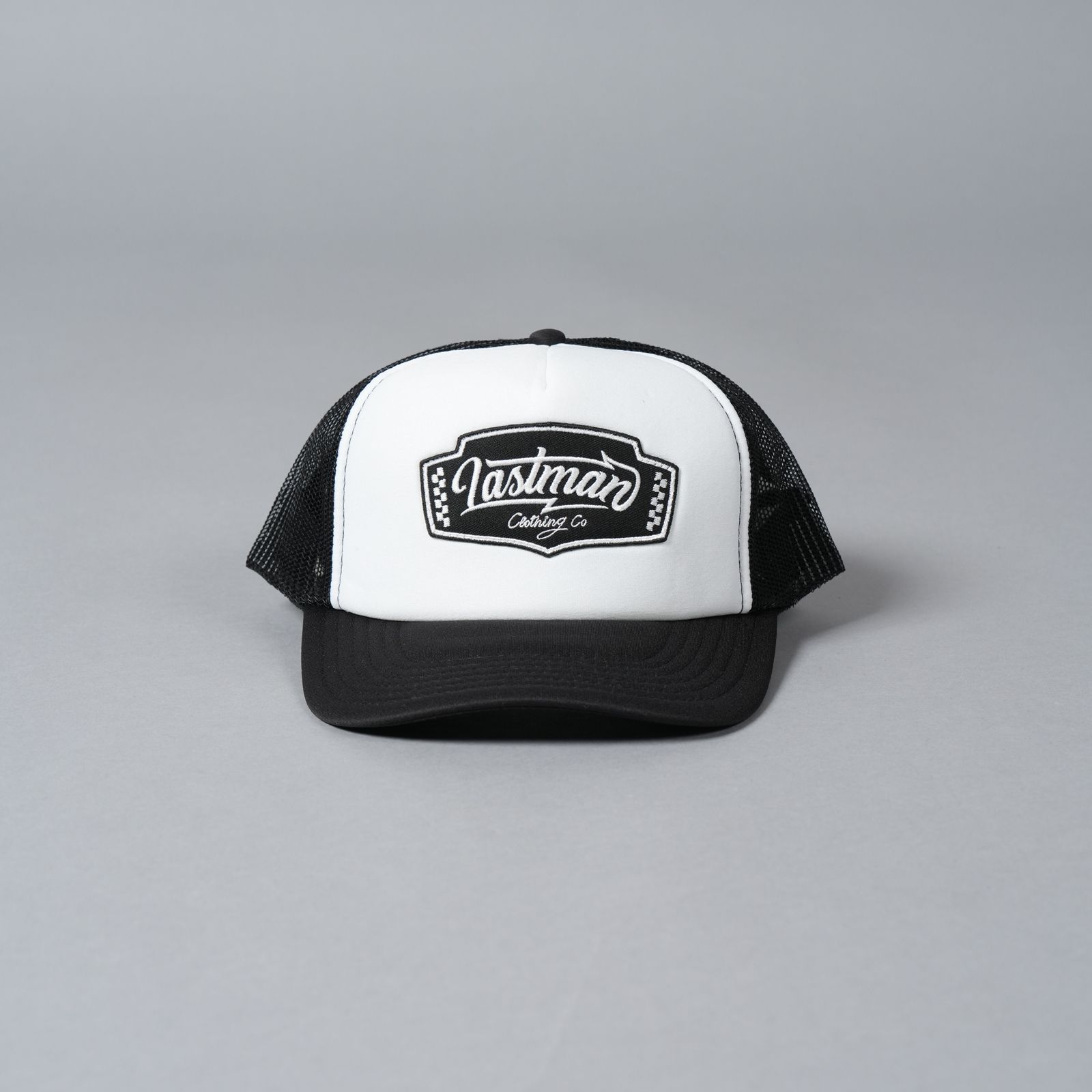 【ラスト1点】EMBROIDERED TRUCKER CAP "LM CLOTHING"   / メッシュキャップ (ホワイト/ブラック)