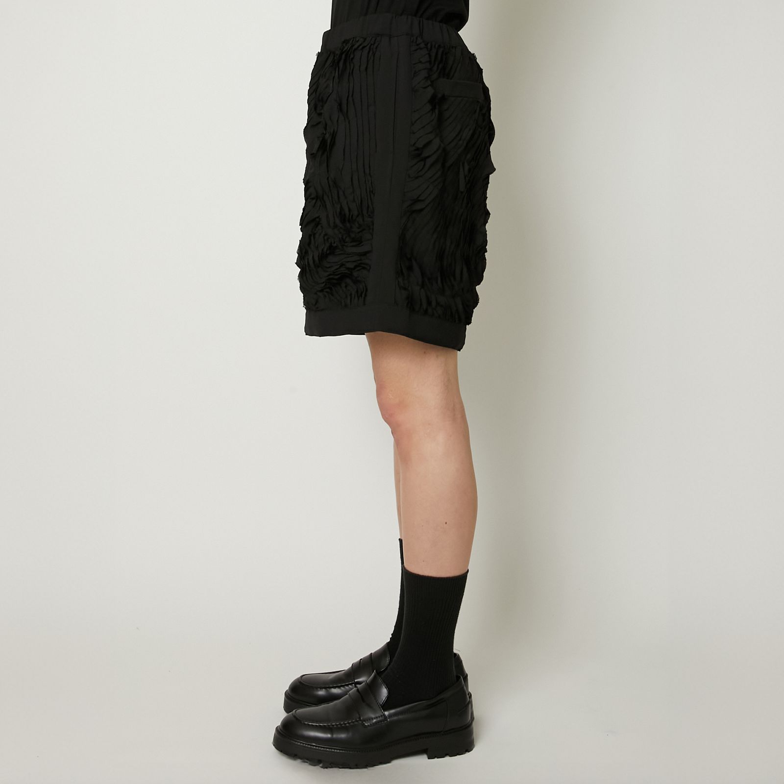 【ラスト1点】 ALL  EMBROIDERY SHORTS / オール エンブロイダリー ショーツ (ブラック)