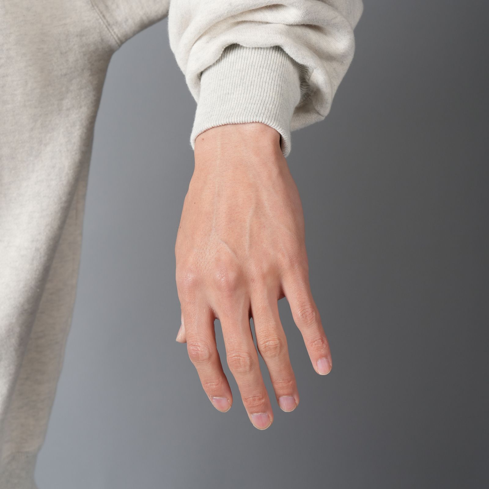 PRINTED CREW NECK(CIGAR) / スウェット・トレーナー (エクリュ)