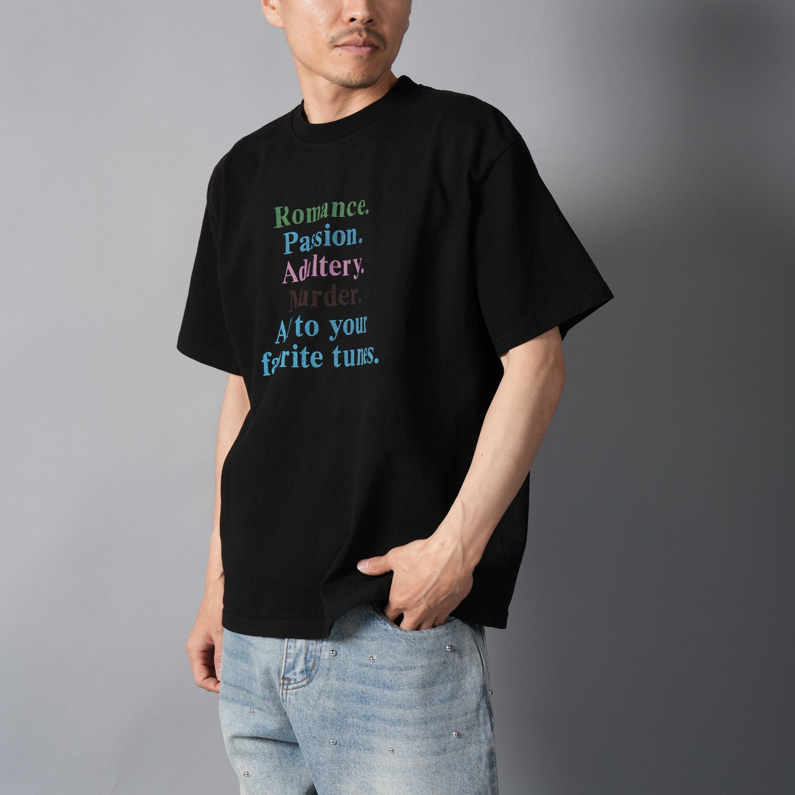ROMANCE, tee / Tシャツ (ジェットブラック)