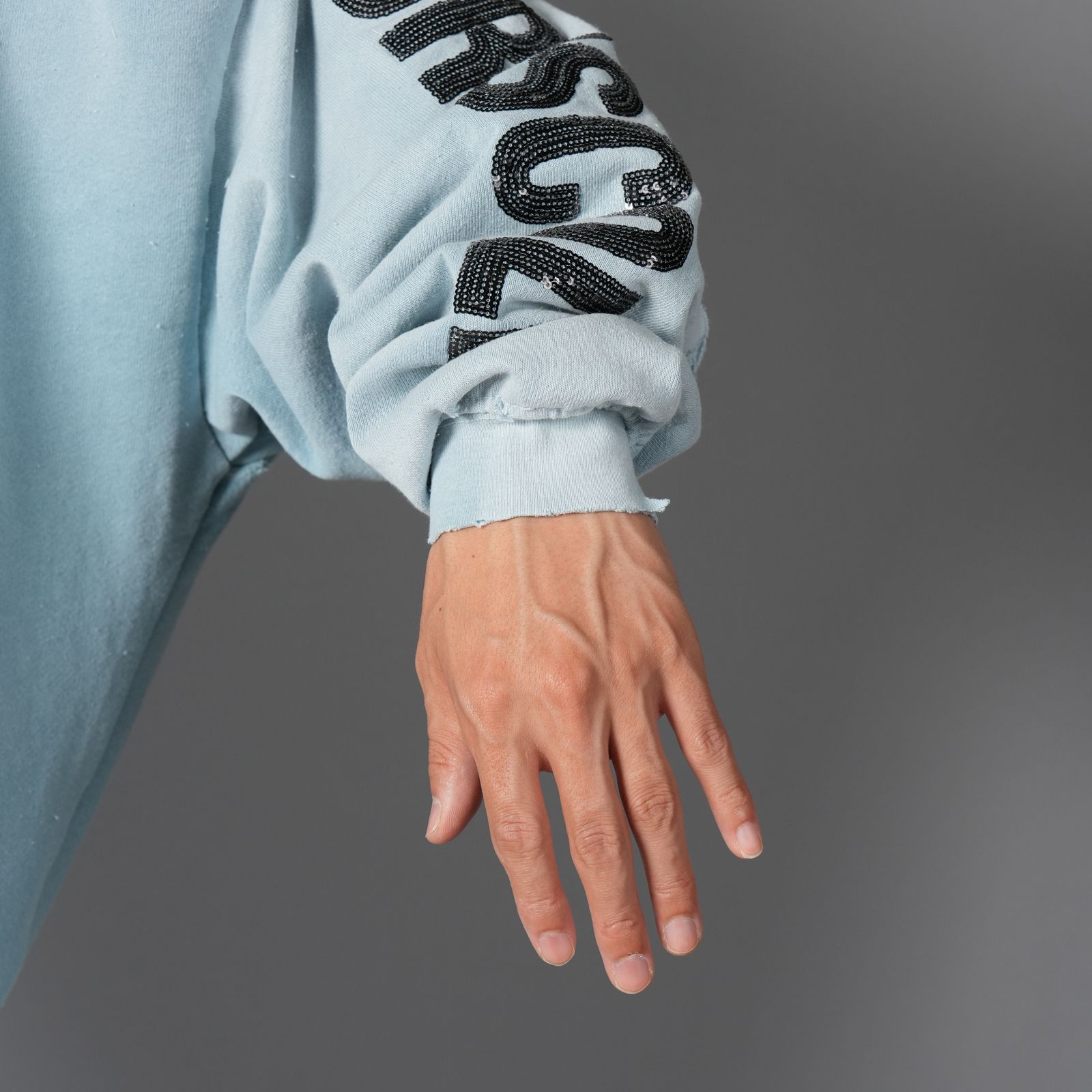 BOBBY DIRSCOLL HOODED SWEATSHIRT  / フーディー・パーカー (ベイビーブルー)