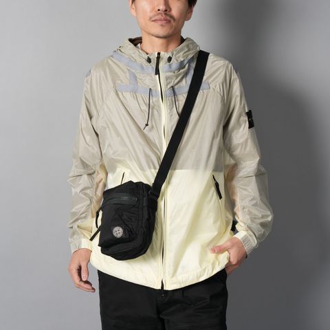 【再入荷】9200015 / COATED NYLON METAL IN ECONYL® / ポーチバッグ [ナイロンメタル](ブラック)