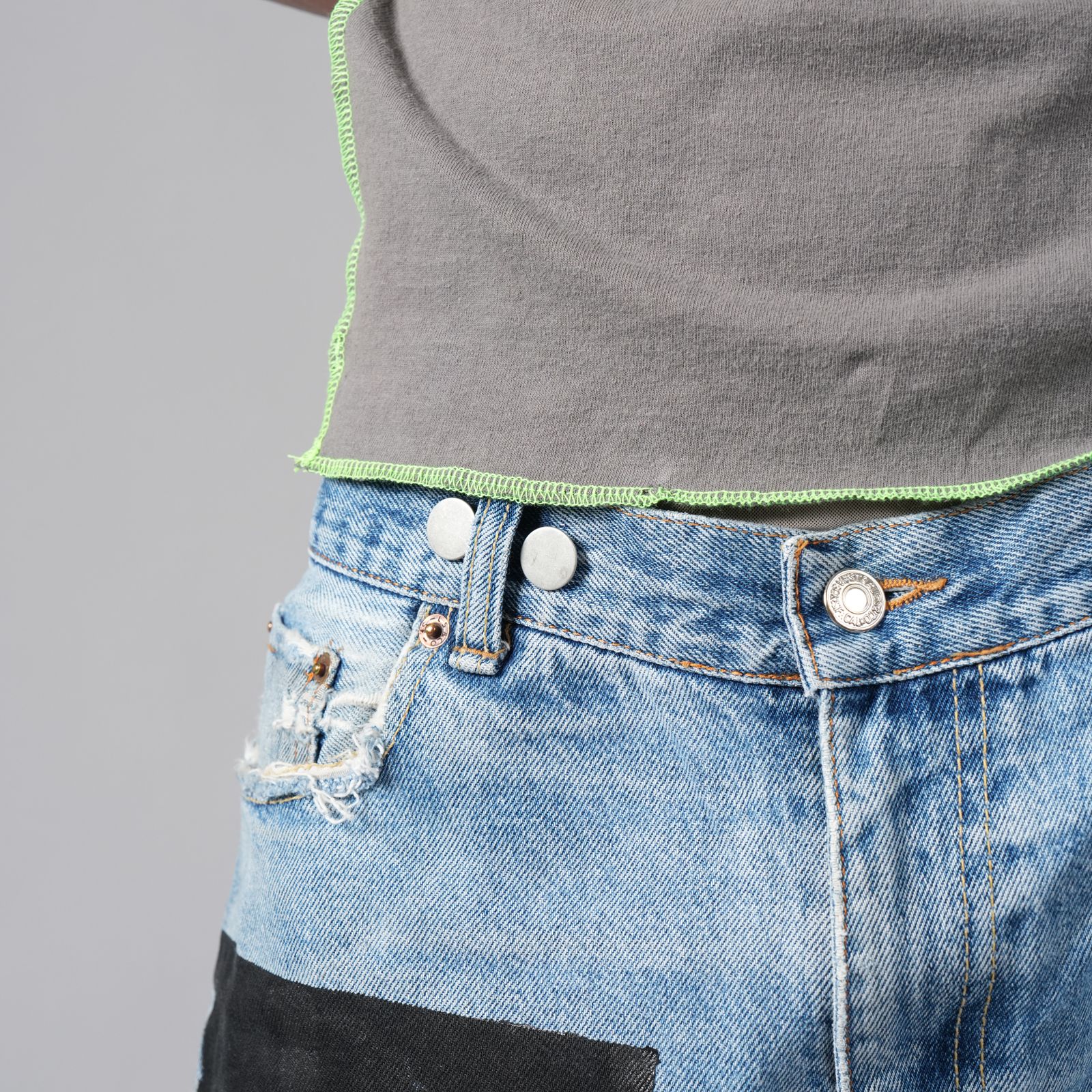 山34 BASICKS - BASICKS x Vintage Levi's Coating Parts Denim
