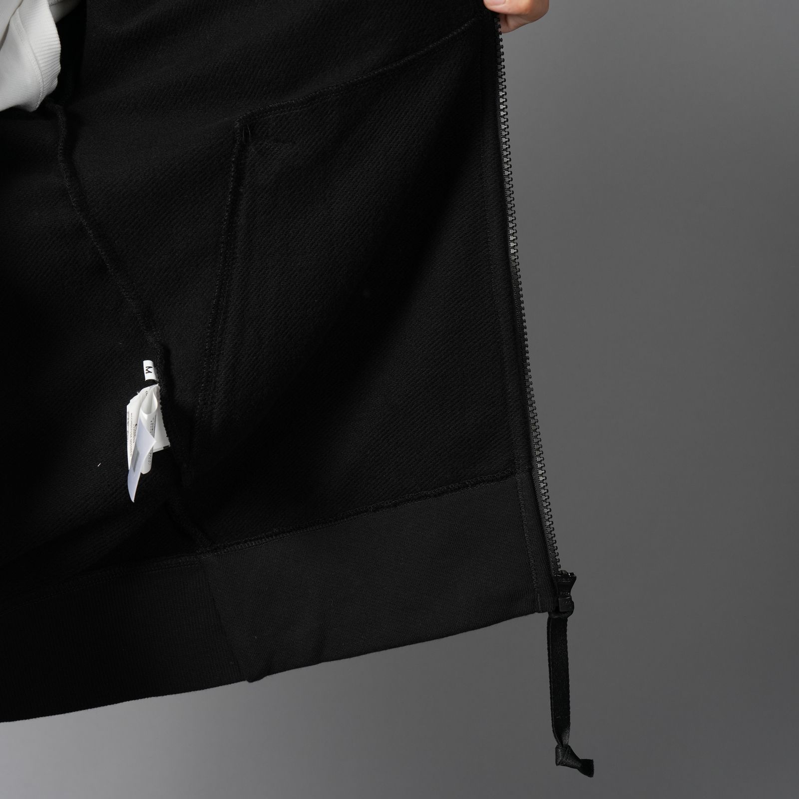 Diagonal Raised Fleece Goggle Zip Sweatshirt / ジップフーディー (ブラック)