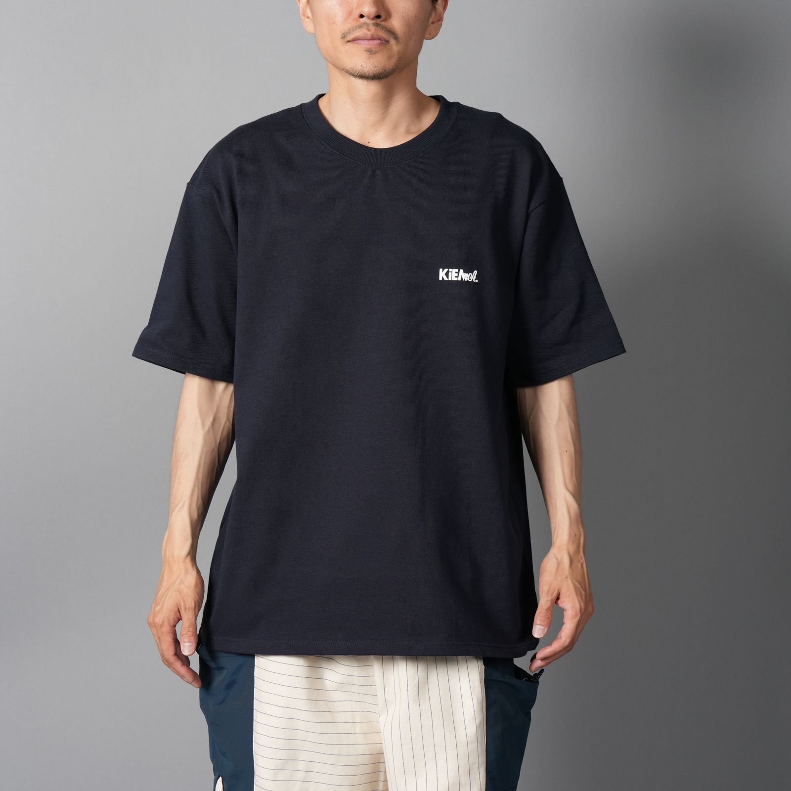KiEMA LOGO TEE  / キーマ ロゴ Tシャツ (ネイビー)