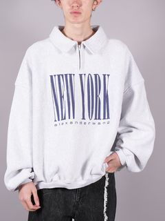 【ラスト1点】HALF ZIP SWEATSHIRT WITH NY PUFF GRAPHIC  / ハーフジップ スウェット 【ユニセックス】 (ライトヘザーグレー)