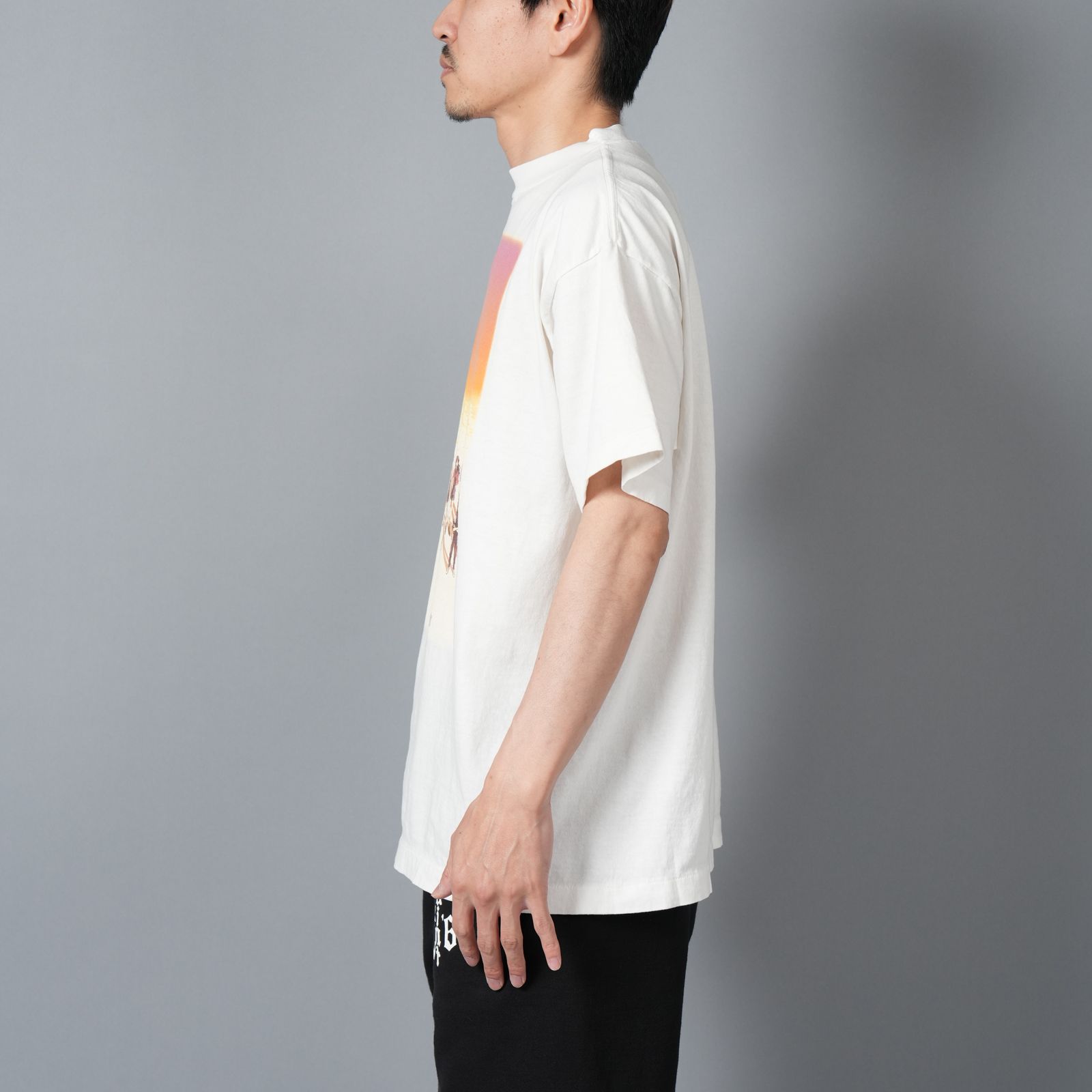 【残りわずか】【コラボ】SM-HR8-0000-C13 / EV_SS TEE / ORANGE / WHITE / ロンT・カットソー (ホワイト/オレンジ)