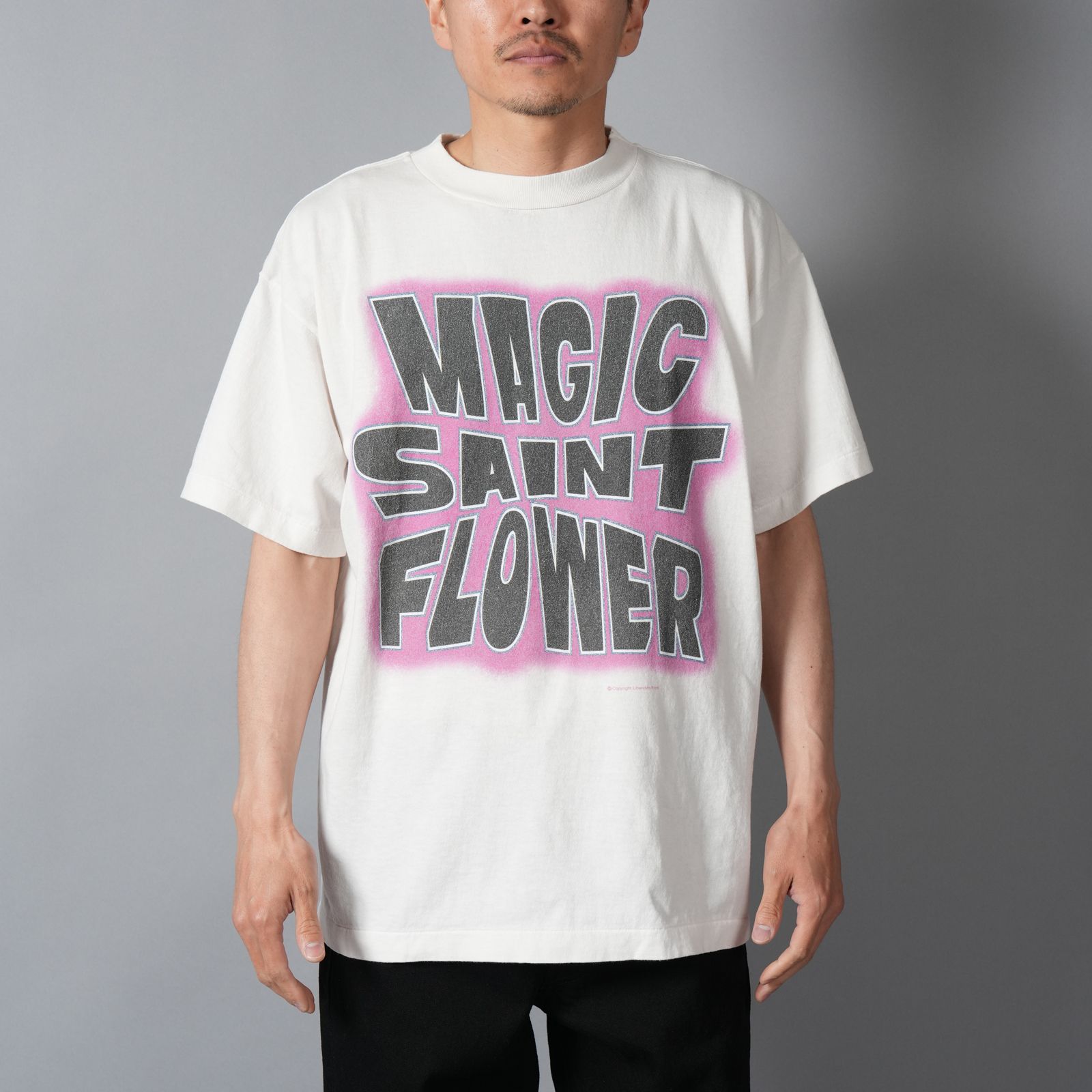 【ラスト1点】SM-MK8-0000-010 / SS T-SHIRT / MAGIC SAINT / WHITE / Tシャツ (ホワイト)