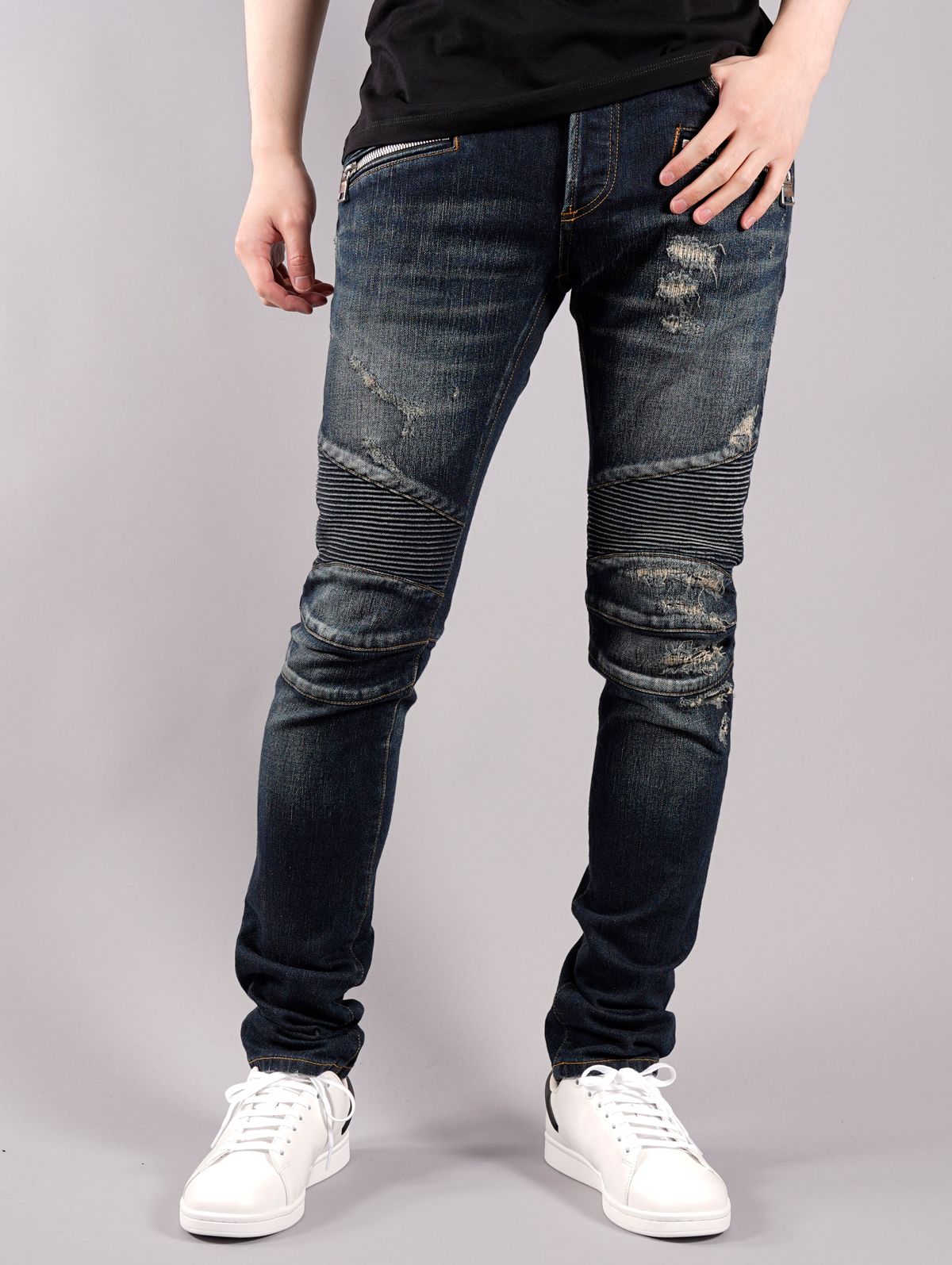 BALMAIN - 【ラスト1点】SLIM DENIM JEAN 15 CM BLEACH DISTRESSED