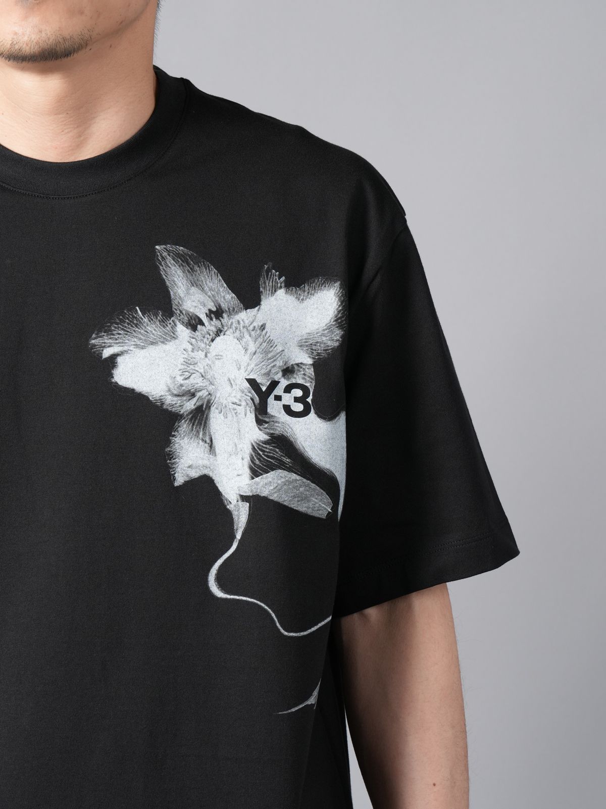 Y-3 - 【ラスト1点】GFX SS TEE 1 / グラフィックTシャツ ワン (ブラック) | Confidence