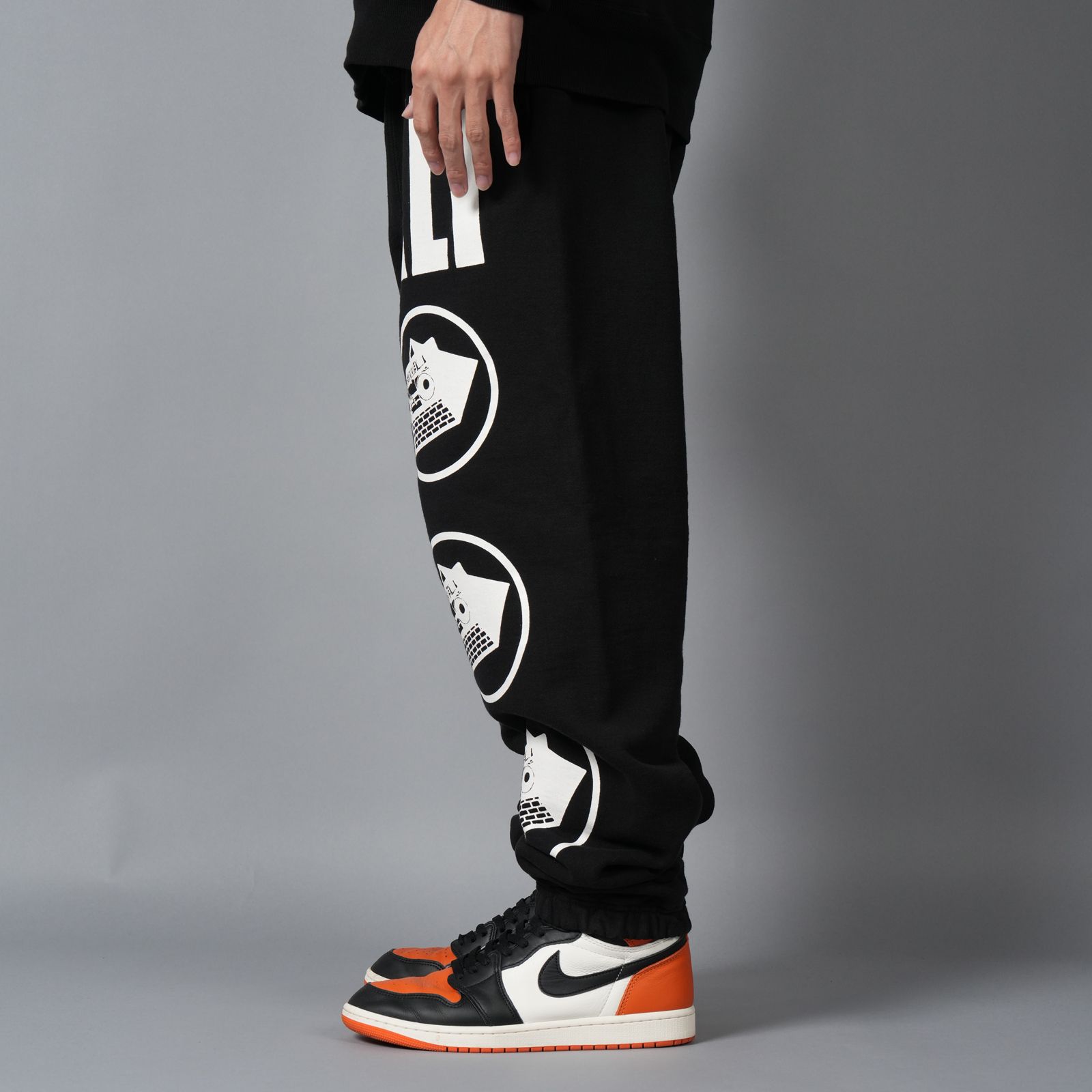 【残りわずか】SM-HR1-0000-C07 / KLF_SWEAT PANTS / KLF / BLACK / スウェットパンツ (ブラック)