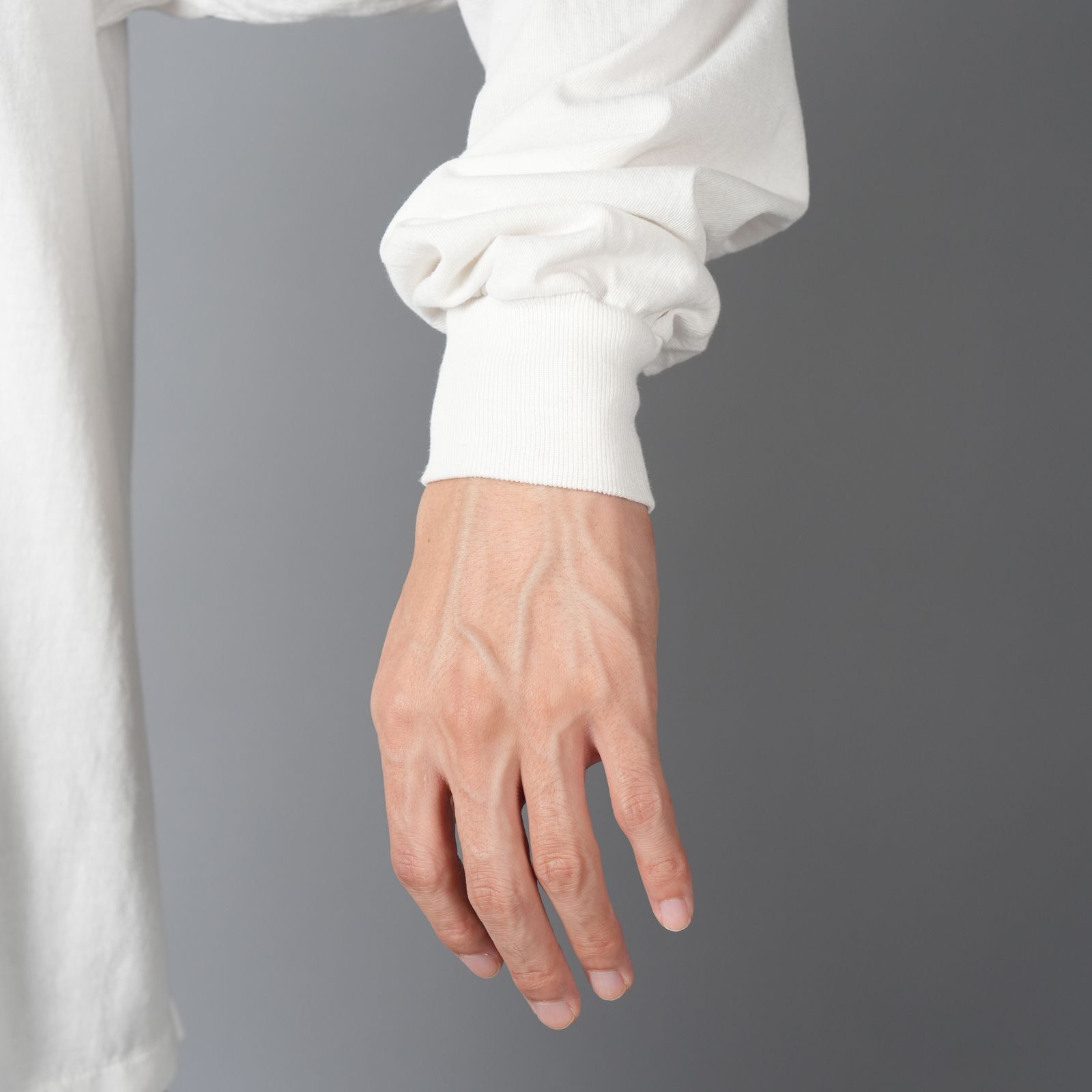 [コラボ] SM-HR1-0000-C29 / DW_LS TEE / TATTOO / WHITE / Tシャツ (ホワイト)