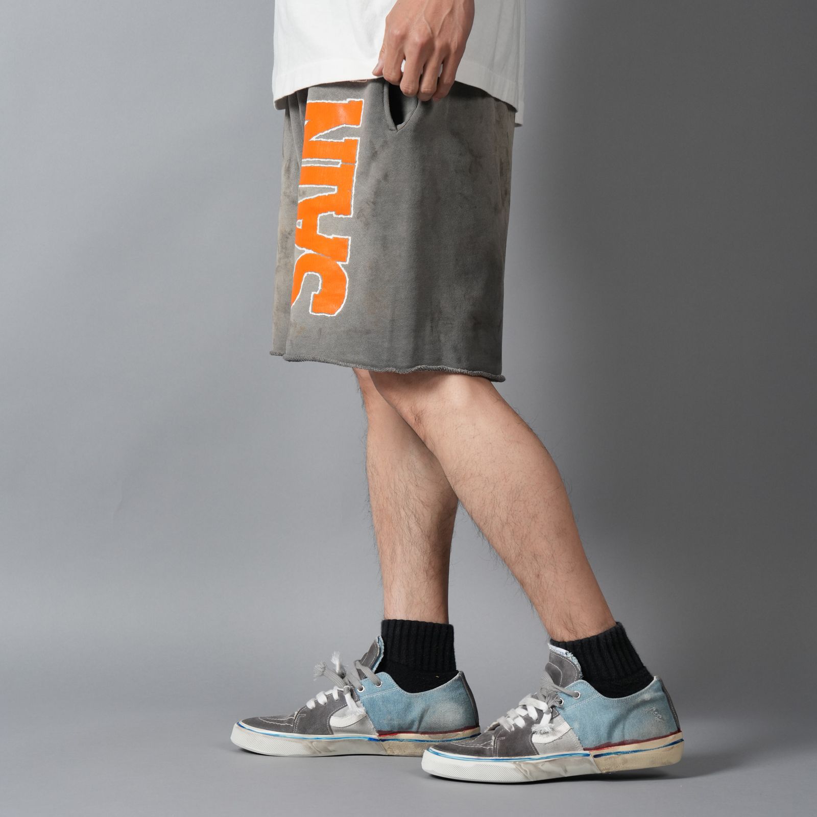 【残りわずか】SM-MK8-0000-069 / SWEAT SHORTS / SAINT / CHARCOAL / スウェットショーツ  (チャコール)