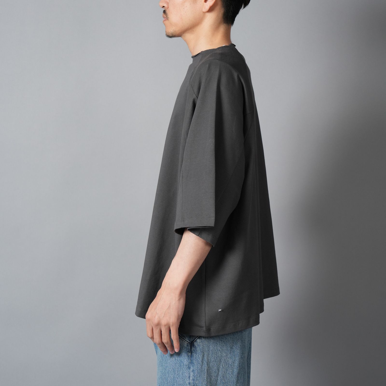 BOX CUT TEE / ボックスカットTシャツ (ミッドナイト)