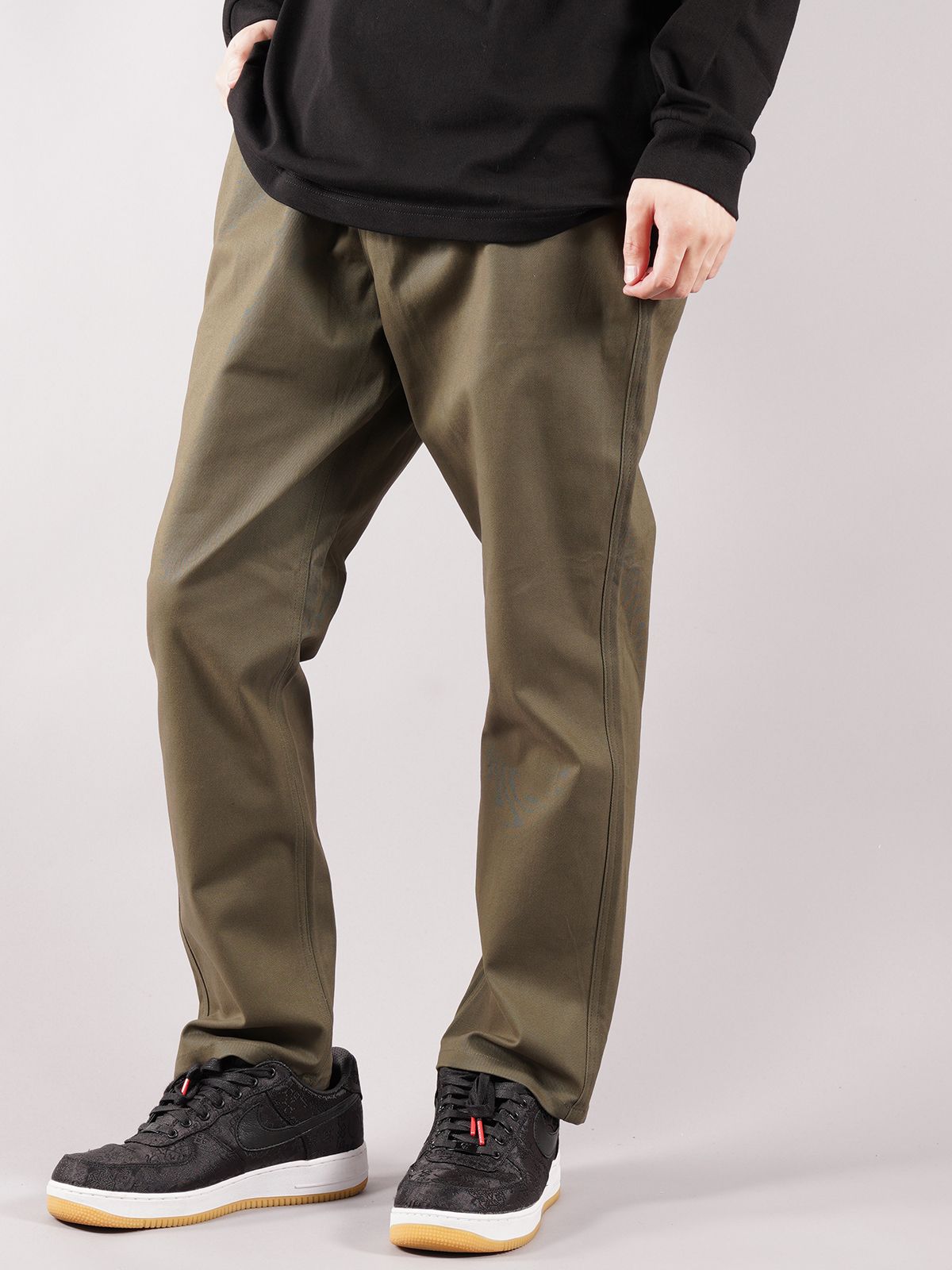 ラスト1点 / TAPERED DRAWSTRING PANTS / テーパード ドローストリングパンツ (カーキ)