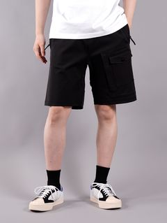 ラスト1点 / STONE ISLAND MARINA TWO WAYS STRETCH RECYCLED NYLON TWIL / ストーンアイランド マリーナ ショートパンツ (ブラック)