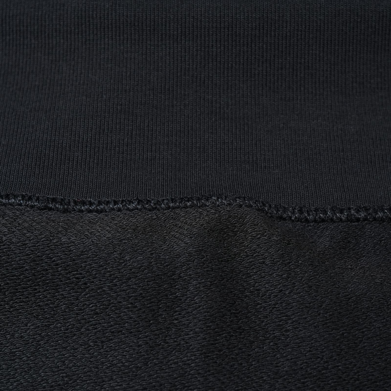 U GFX HOODIE / ユニセックス グラフィックス フーディー  (ブラック)