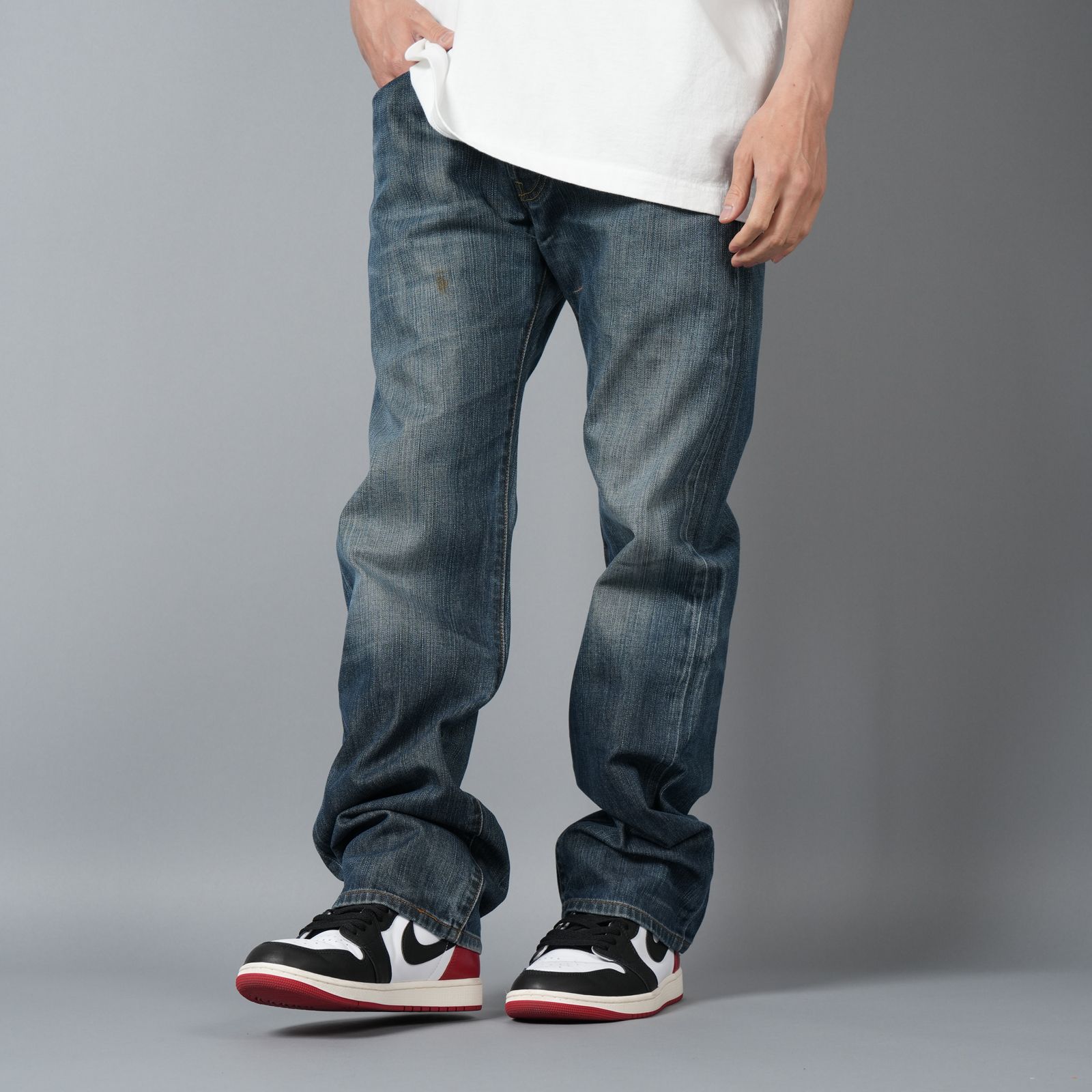 【ラスト1点】BASICKS x Vintage Levi's Heart Pocket Denim / ハートポケットデニム [32インチ] (ブルー)