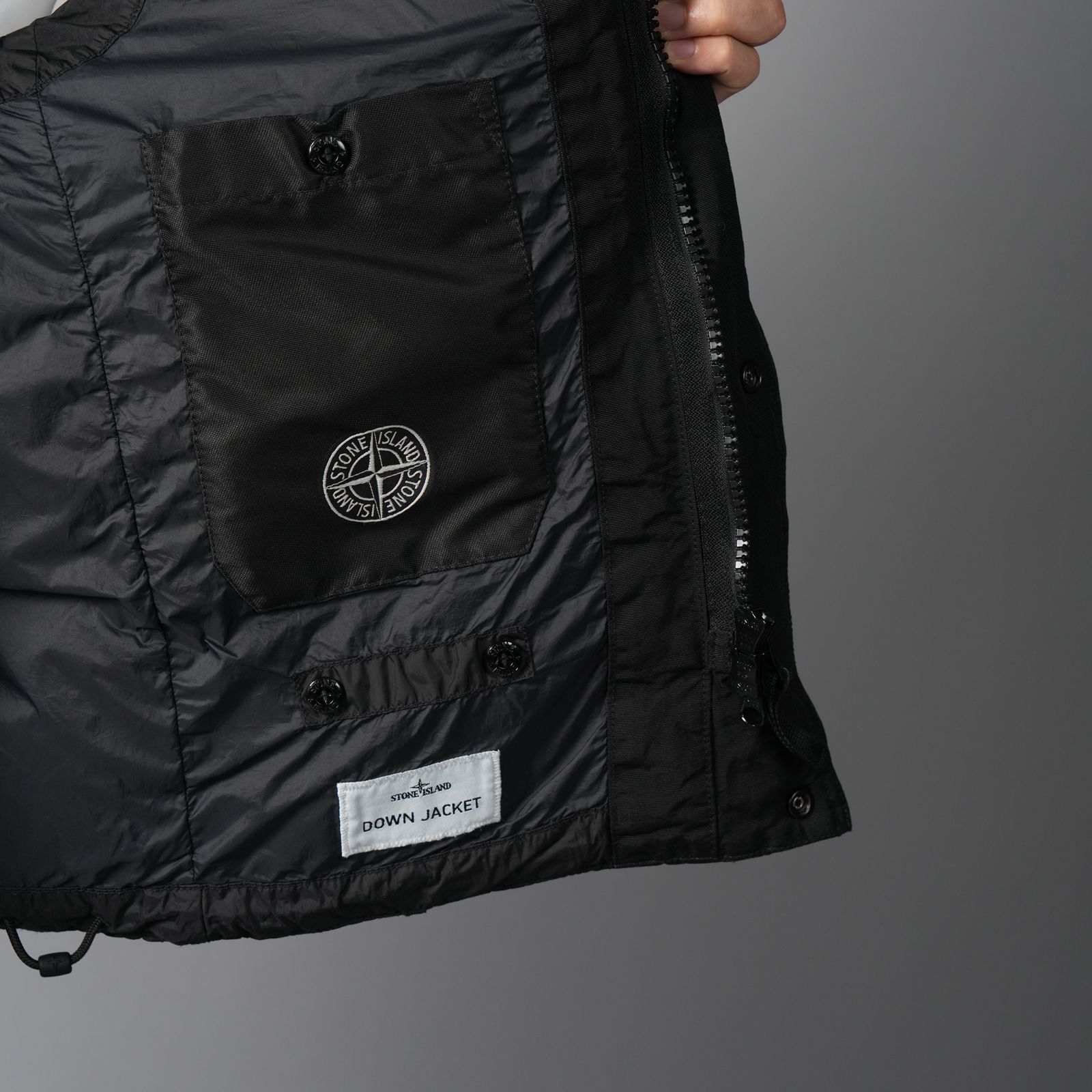 G100003 / CRINKLE REPS NY, RECYCLED NYLON / ダウンベスト[ガーメントダイ](ブラック)