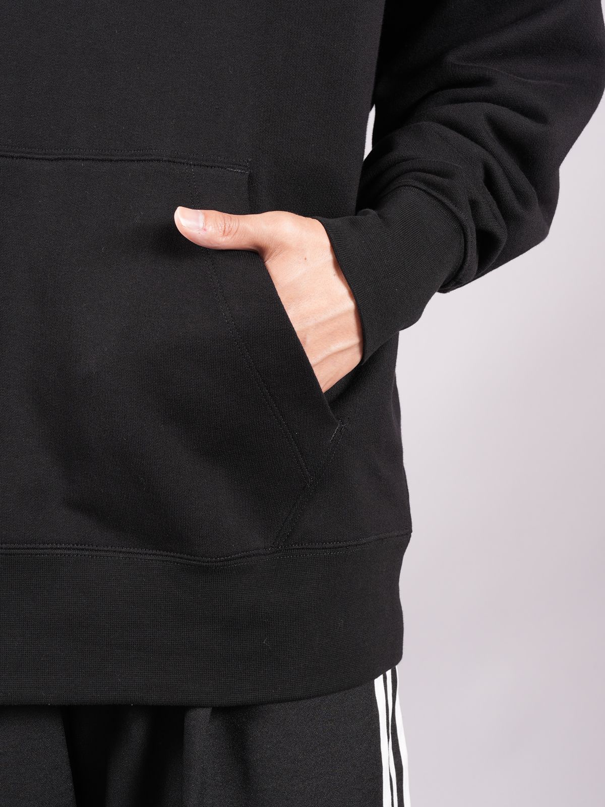 【ラスト1点】U CH1 LOGO HOODIE  / ユニセックス チャプターワン ロゴフーディー (ブラック)