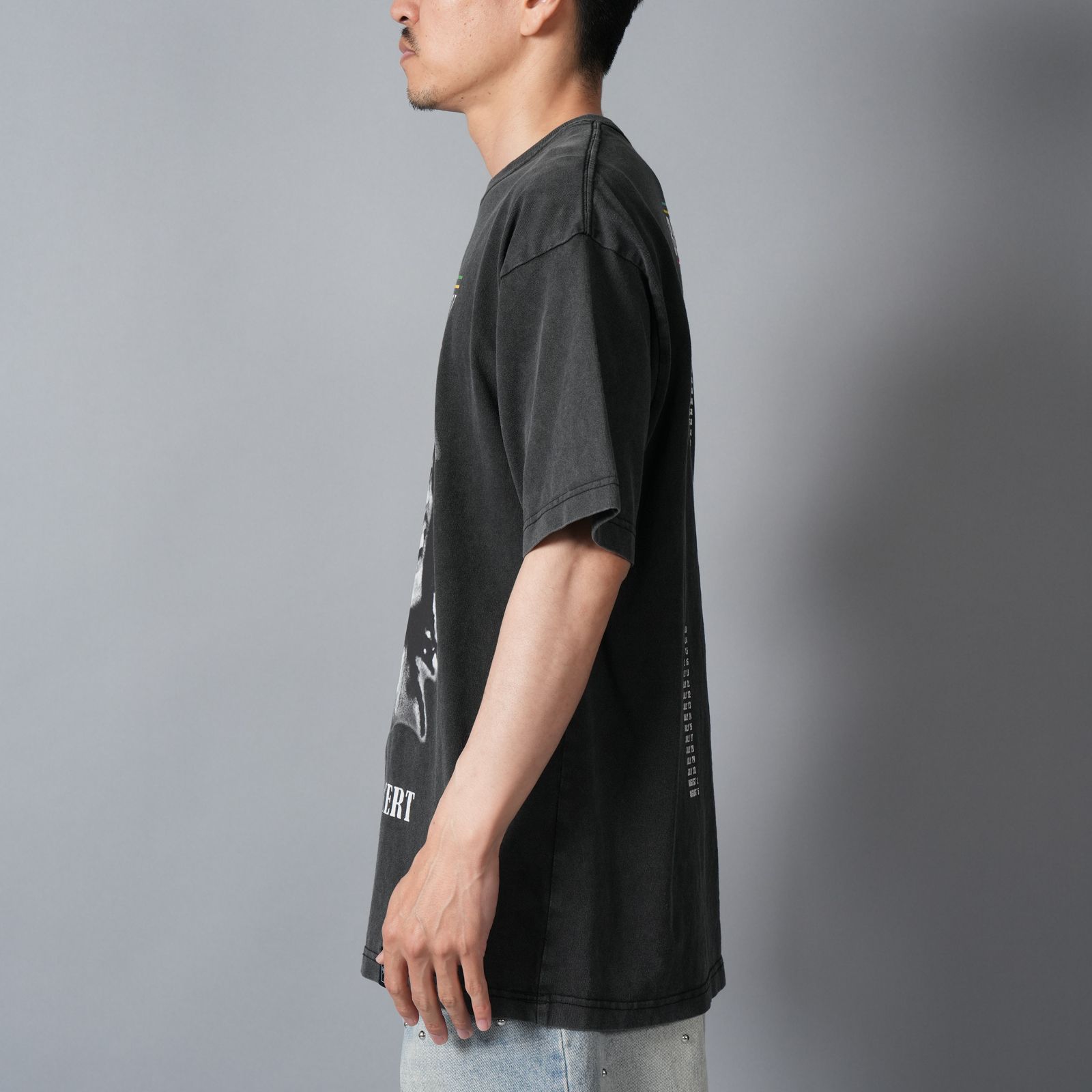UIZZ-22569 / BOB MARLEY / ボブマーリー / Tシャツ (ブラック)