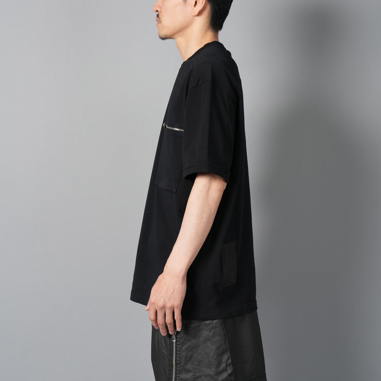 Tシャツ・カットソー Ten C 24CTCUH05143 A06021 SERAFINO T-shirt ブラック（黒）系 Ten-C (テンシー ) Tシャツ・カットソー