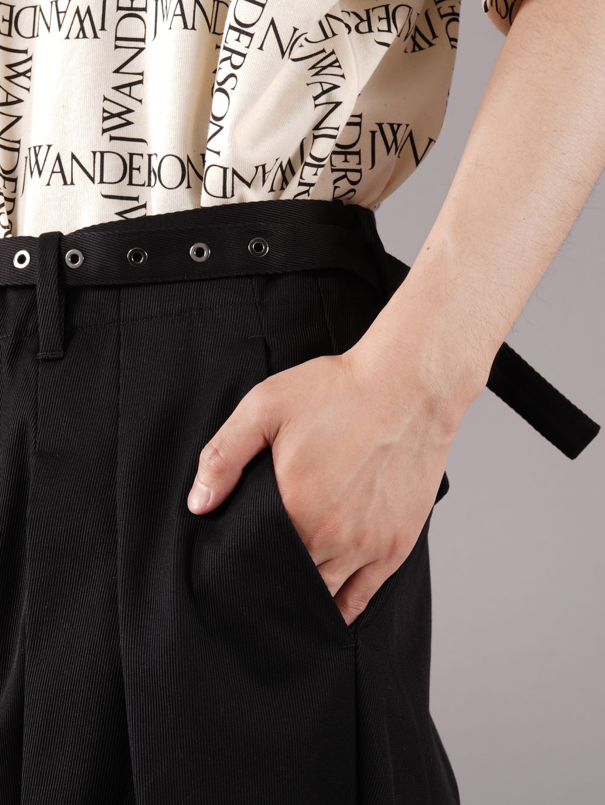 JW ANDERSON - 【ラスト1点】 FRONT PLEAT WIDE LEG TROUSERS