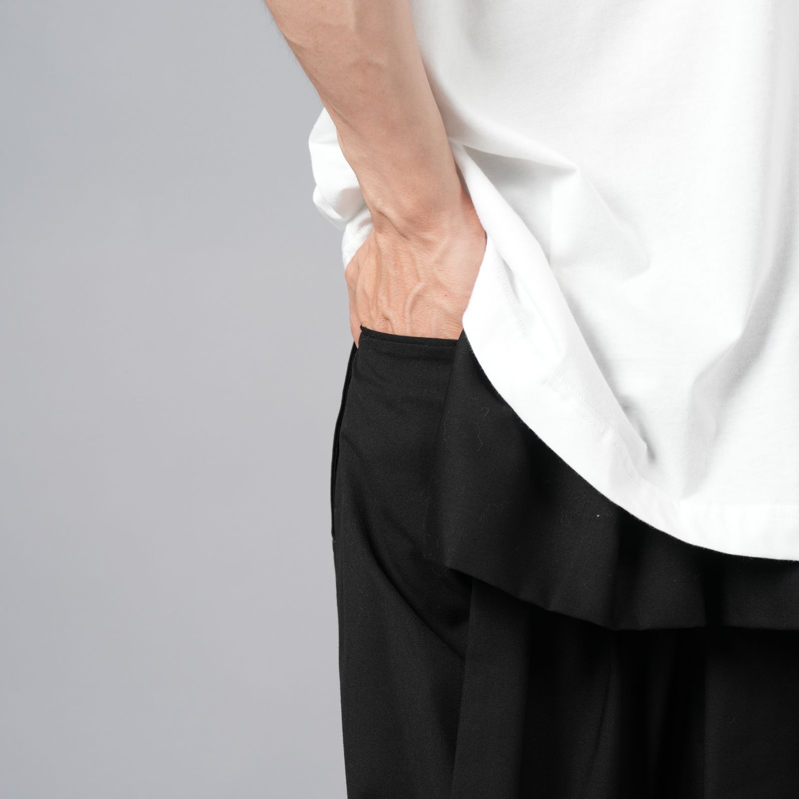 【ラスト1点】RUFFLE PANTS  / ラッフルパンツ (ブラック)