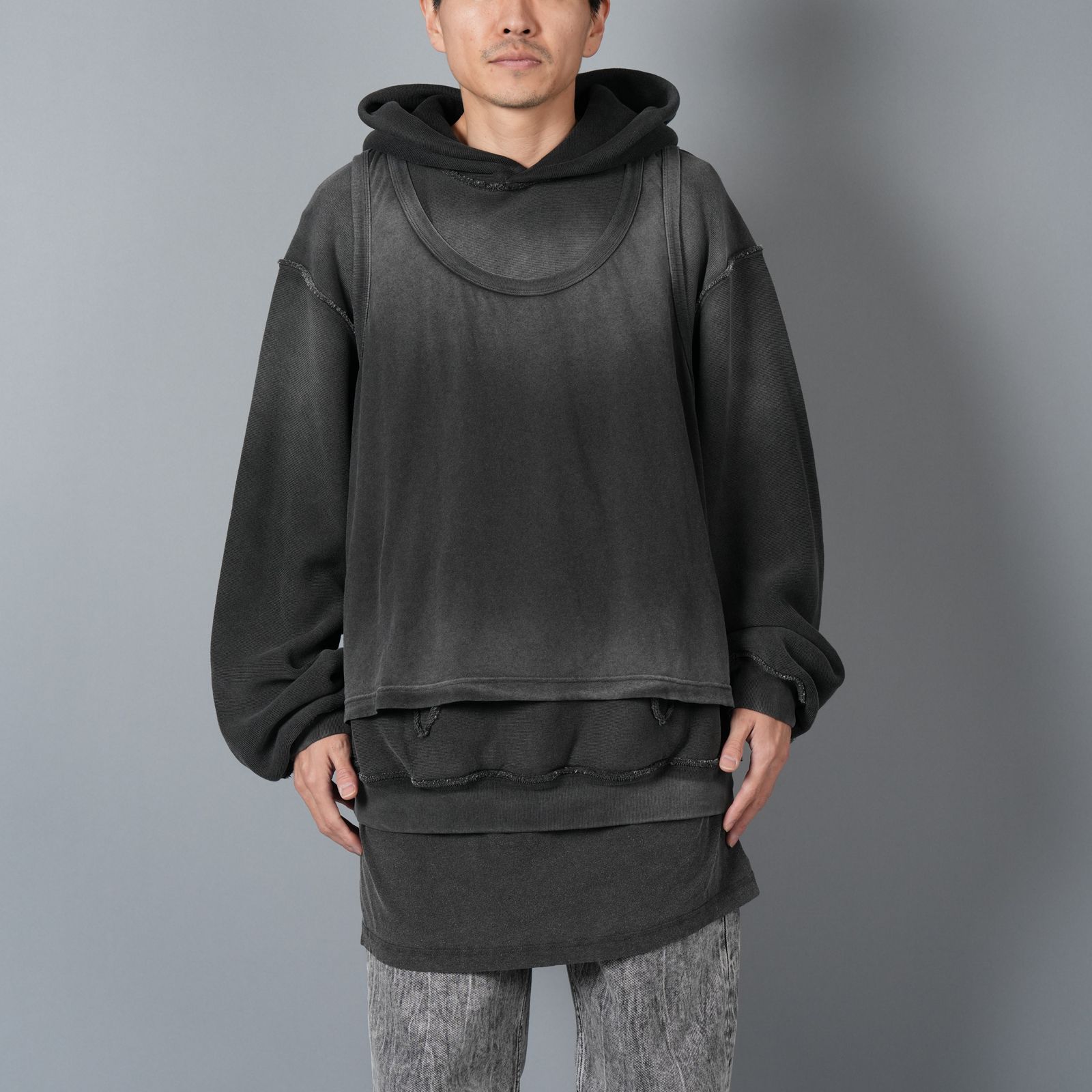 OVERSIZED UNISEX TRIPLE LAYER HOODIE / コットン オーバーサイズ トリプルレイヤー フーディー 【ユニセックス】 (ブラック)