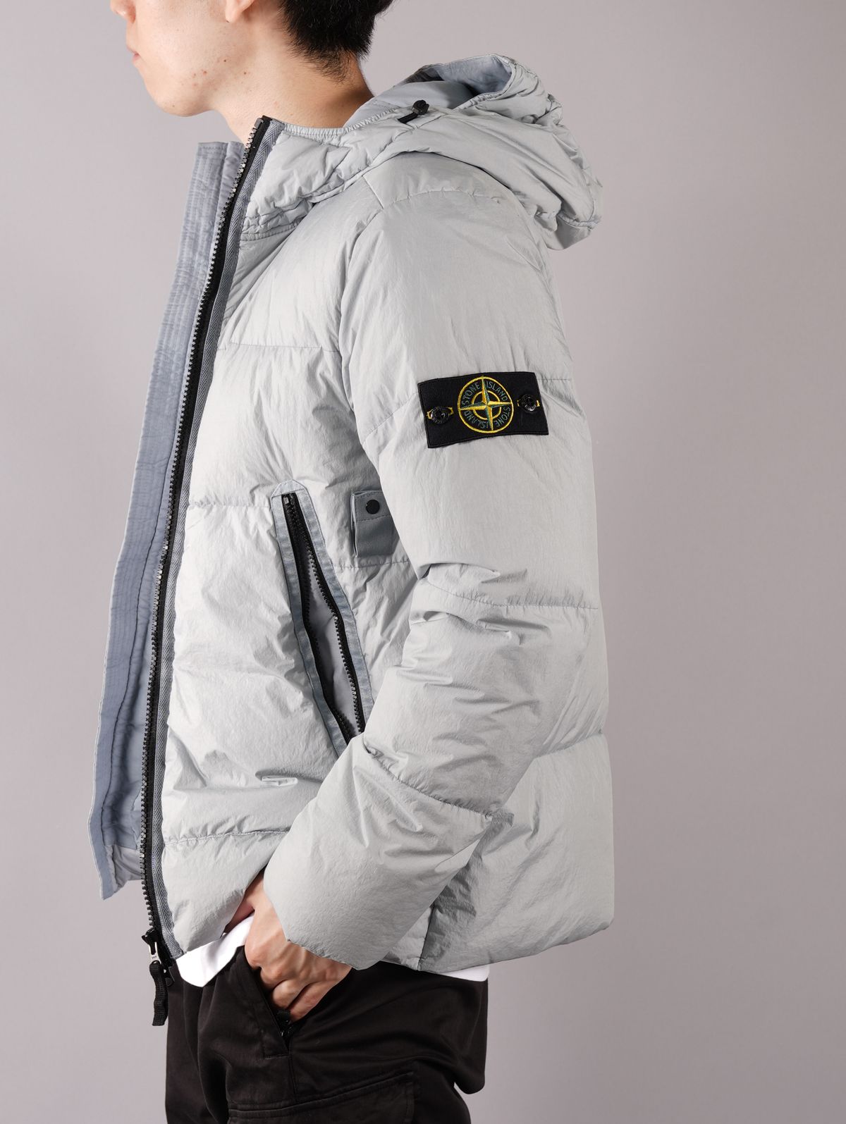 STONE ISLAND - ラスト1点 / GARMENT DYED CRINKLE REPS NY DOWN-TC 
