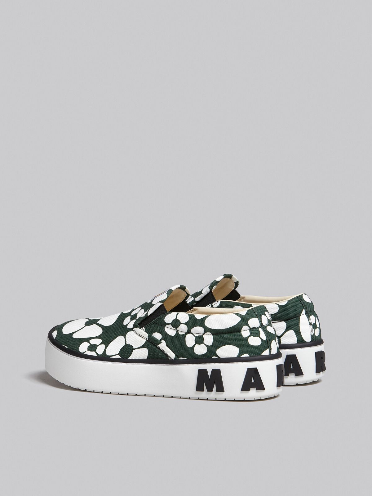 MARNI - 【ラスト1点】 MARNI X CARHARTT WIP - GREEN SLIP ...