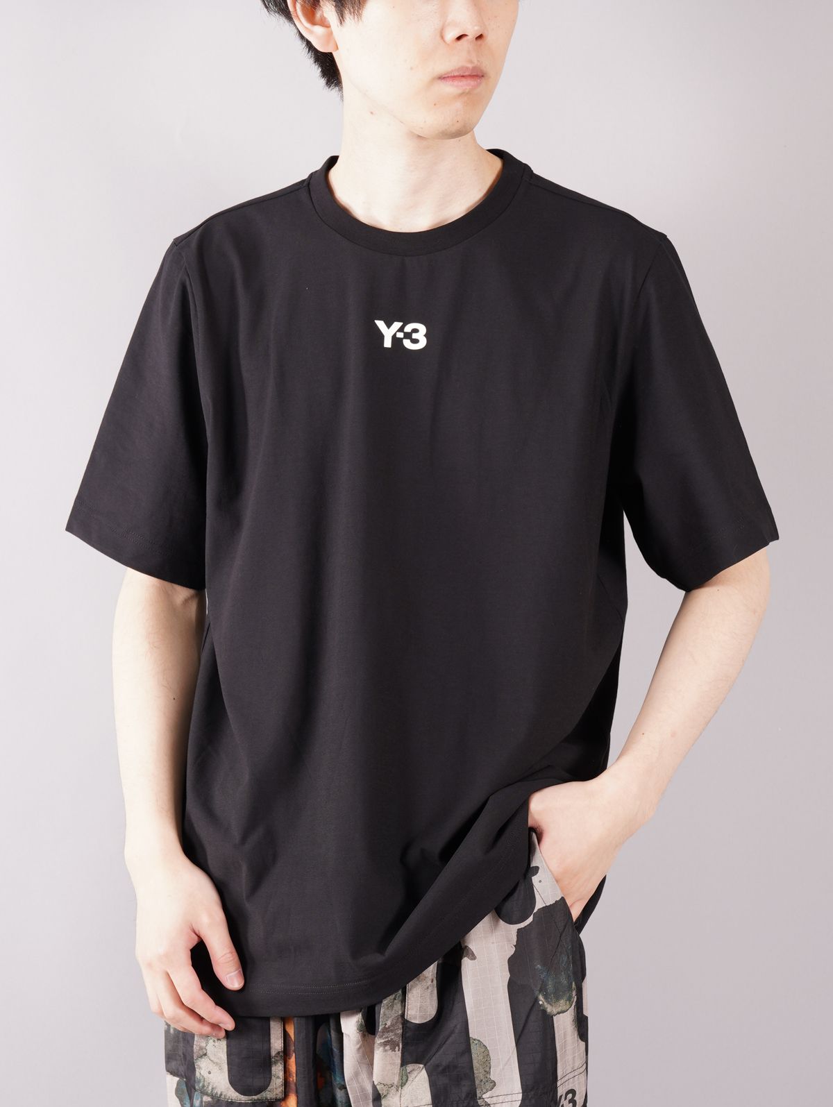 Y-3 - ラスト1点 / M Chapter 1 SS TEE CF LOGO / Tシャツ (ブラック 