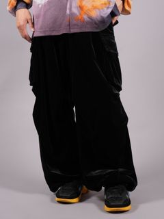 【ラスト1点】 PAINTED VELVET CARGO PANTS / ペインテッド ベルベット カーゴパンツ    (ブラック)