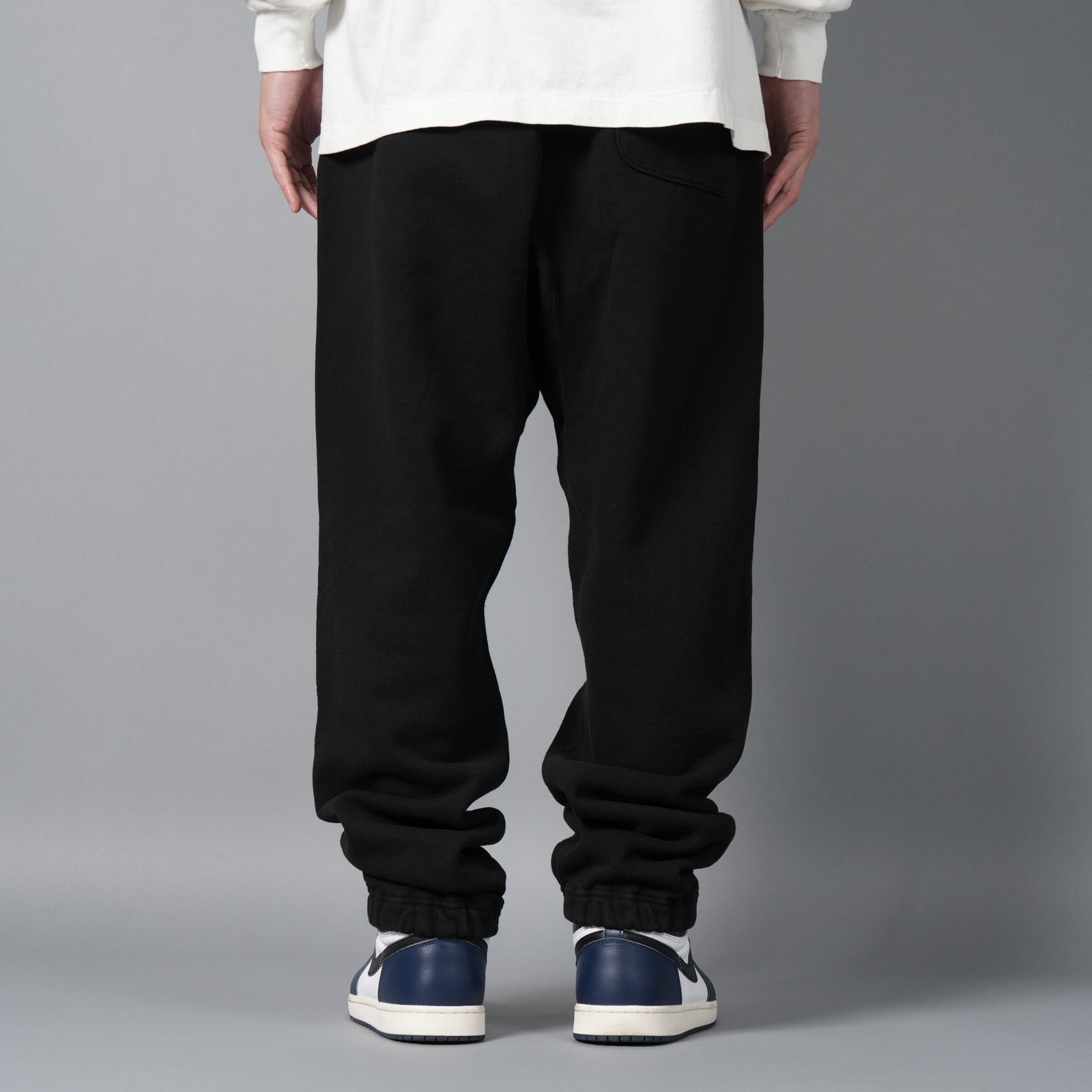 【残りわずか】SM-HR8-0000-055 / SWEAT PANTS / SEVEN / スウェットパンツ  (ブラック)