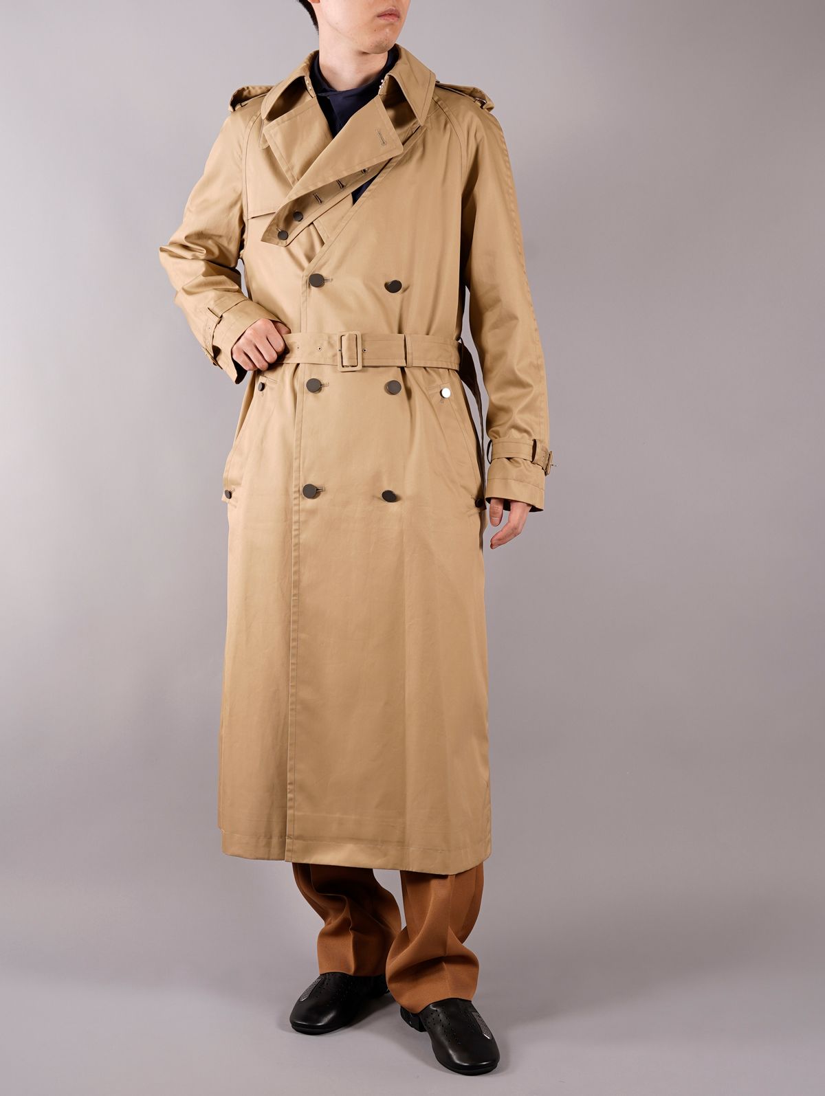 YUKI HASHIMOTO CROSSOVER TRENCH COAT