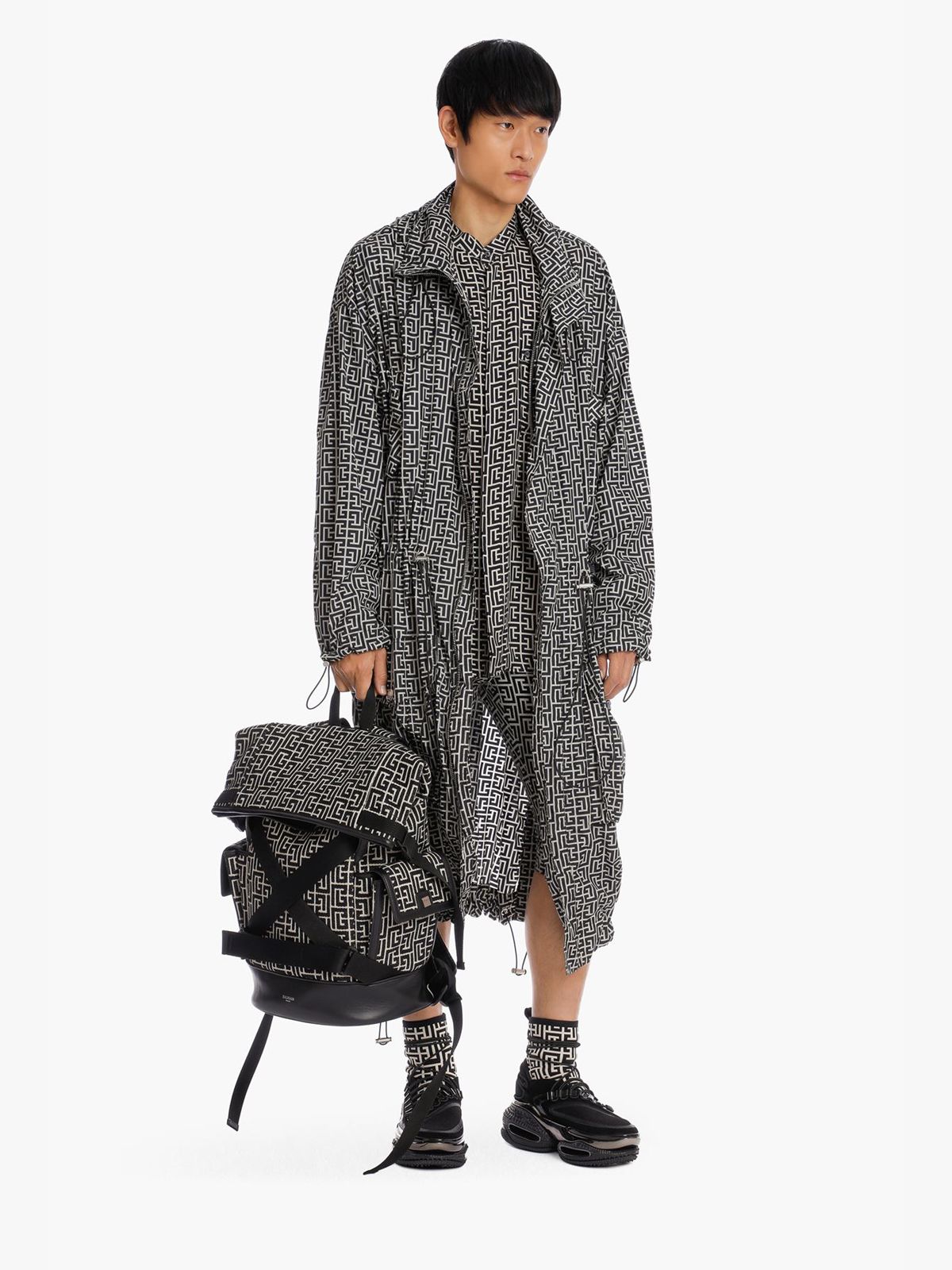 【ラスト1点】BH2 BAG BACKPACK MONOGRAM GFE TU / モノグラム ジャカード バックパック (リュック) / ブラック / レザーパネル付き (ブラウン)  / 定番商品 / メンズ
