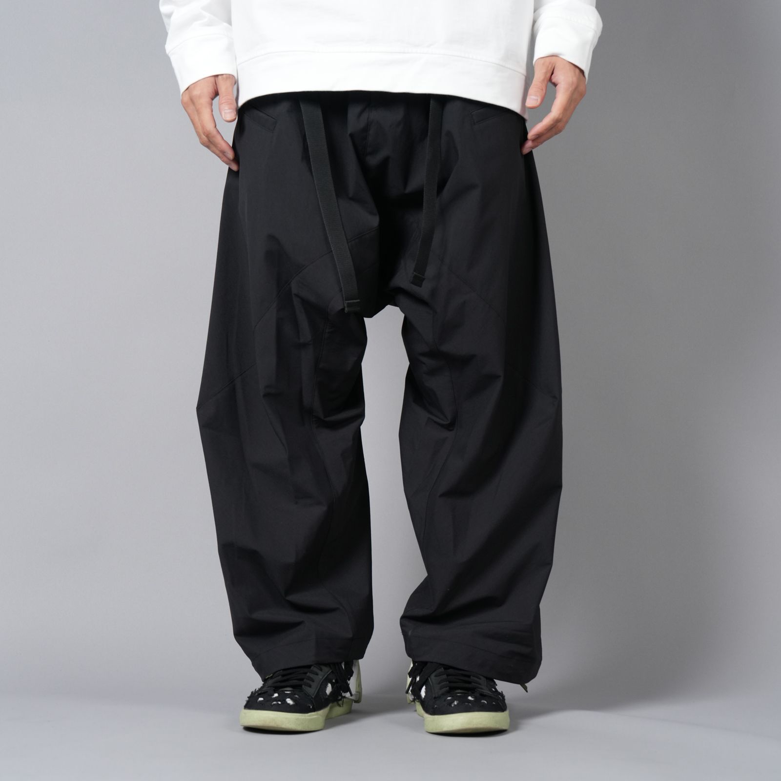 ACRONYM - 【ラスト1点】P30BL-E / Encapsulated Nylon