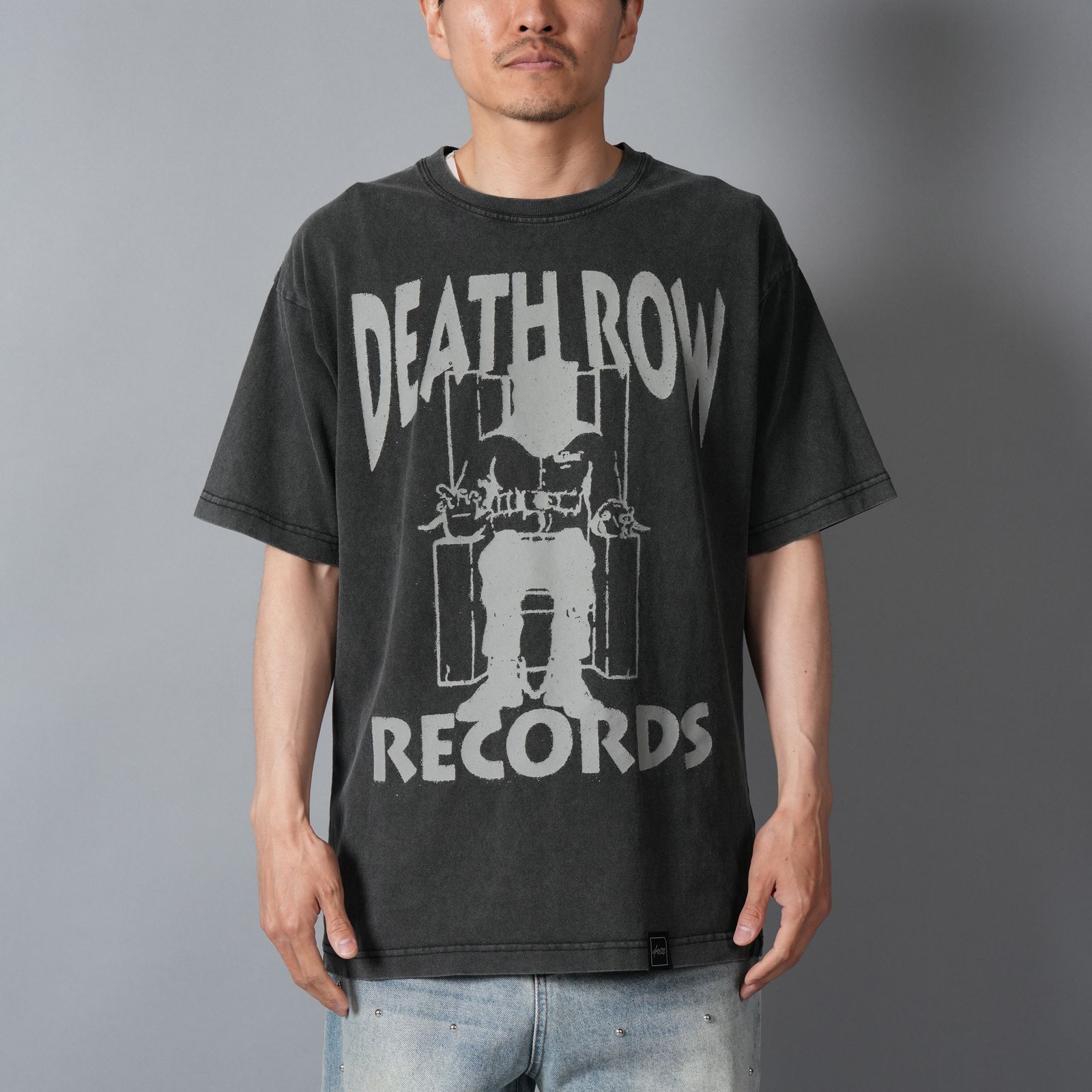 UIZZ-22634 / DEATHROW / デスロウ / Tシャツ (ブラック)