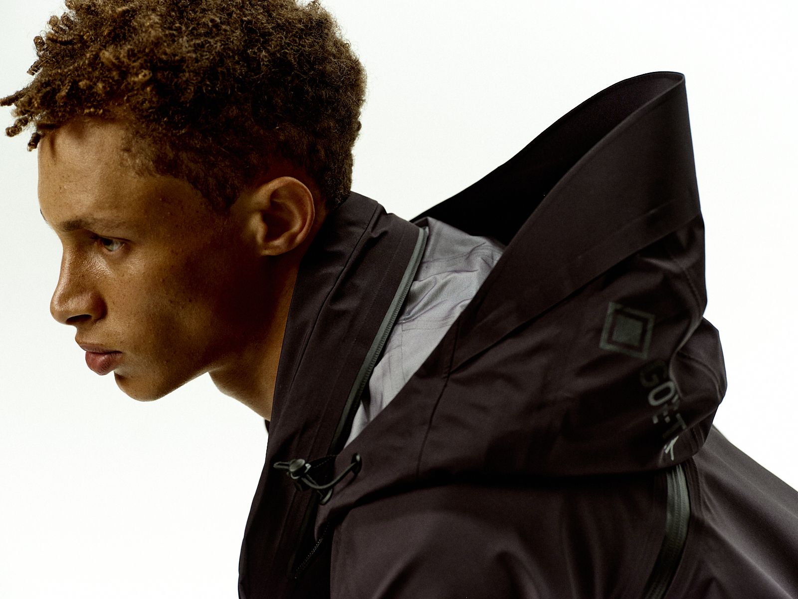 【ラスト1点】【限定】GORE-TEX PRODUCTS / 40DY / CK 3L  SHELL / ゴアテックス  スリーレイヤー / ナイロンジャケット[防水・防風] (ブラック)