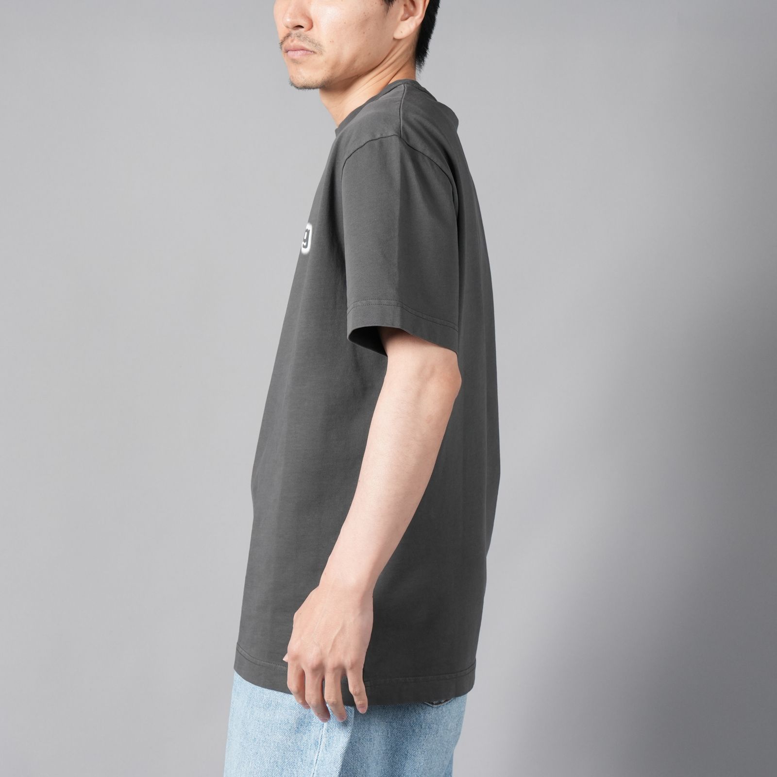 【ラスト1点】SHORT SLEEVE TEE WITH HALO GLOW GRAPHIC / コットンジャージー ヘイロープリントtシャツ  (アシッドオブシディアン)