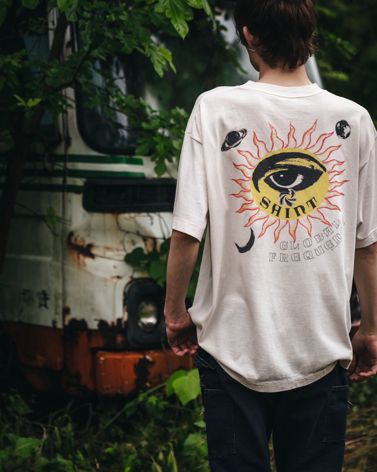 予約済みです　HERMES ♡ Tシャツ 日本未発売色*HERMES*Hロゴ刺繍ポケット付 ストレートTシャツ