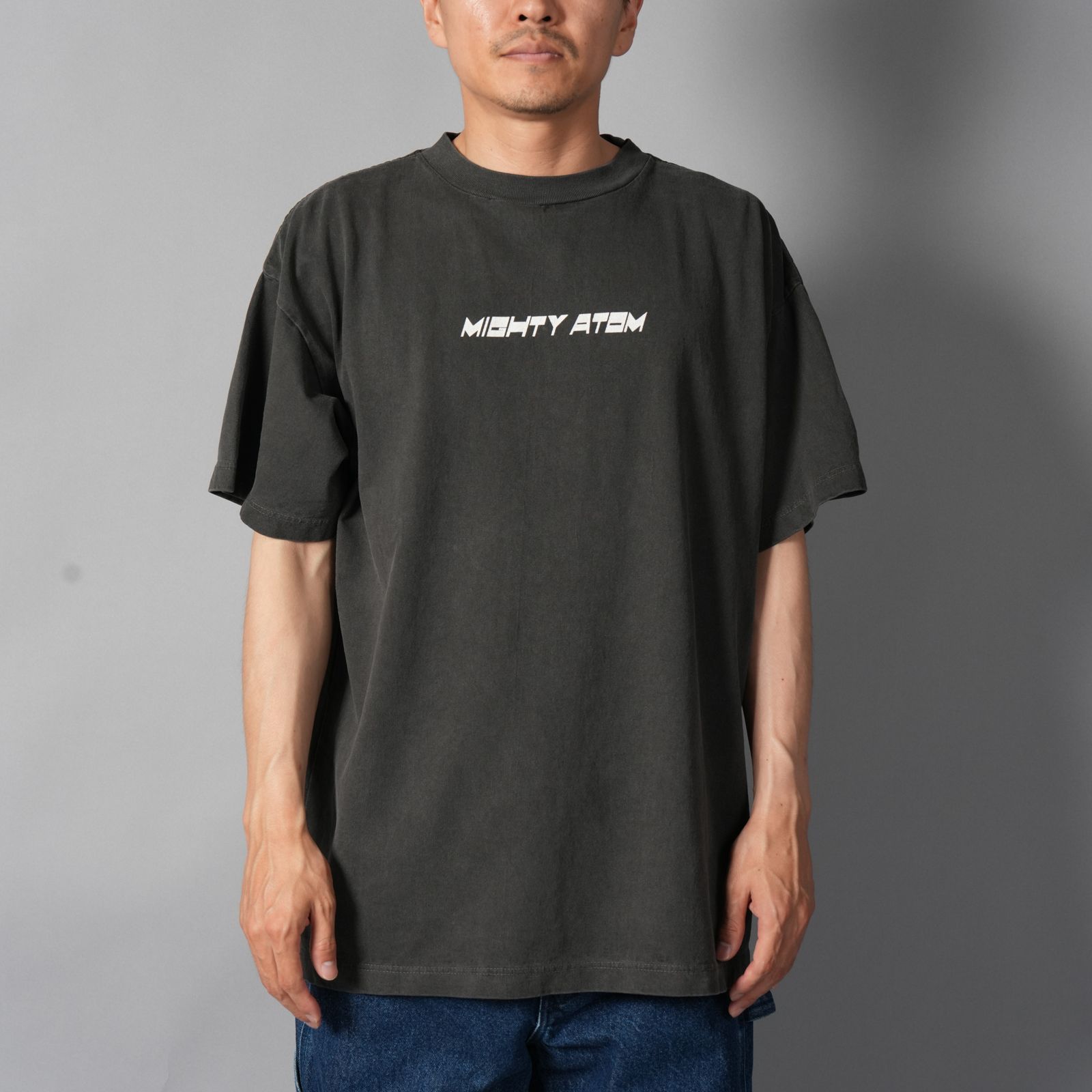 【コラボ】EU-MK1-0000-C05 / EU AB LOGO SS TEE  / BLACK / Tシャツ (ブラック)