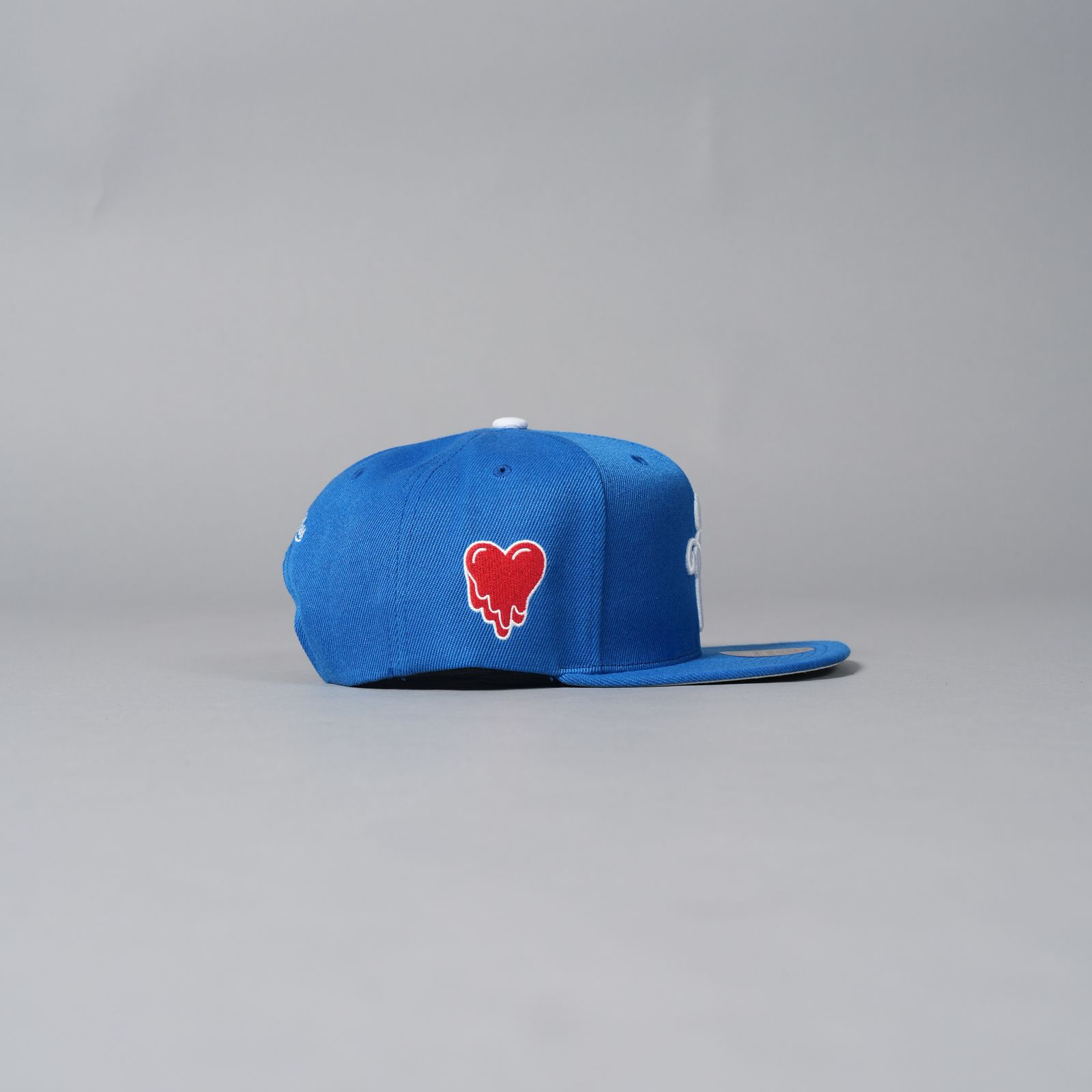 【コラボ】EU-HR8-0000-C10 / EU LOGO OG SNAPBACK / スナップバック (ブルー)