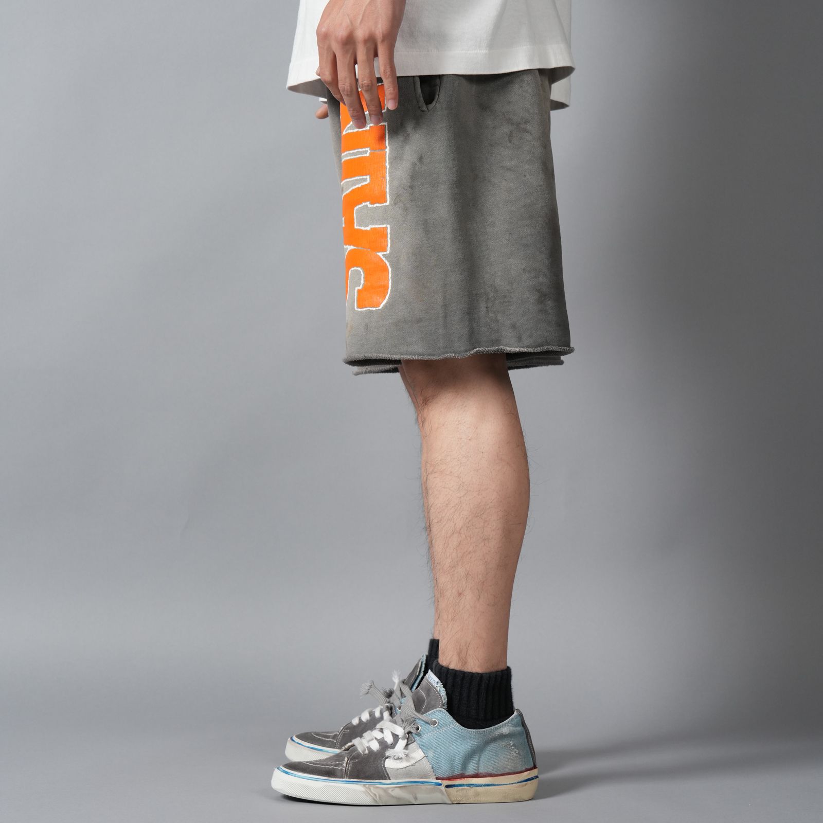 【残りわずか】SM-MK8-0000-069 / SWEAT SHORTS / SAINT / CHARCOAL / スウェットショーツ  (チャコール)