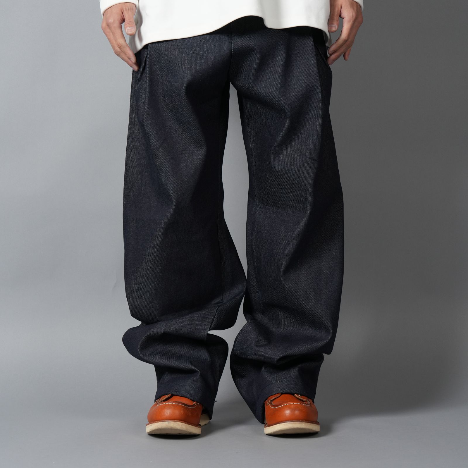 DENIM 440 BERMUDA JEANS / デニムパンツ (ロウインディゴ)