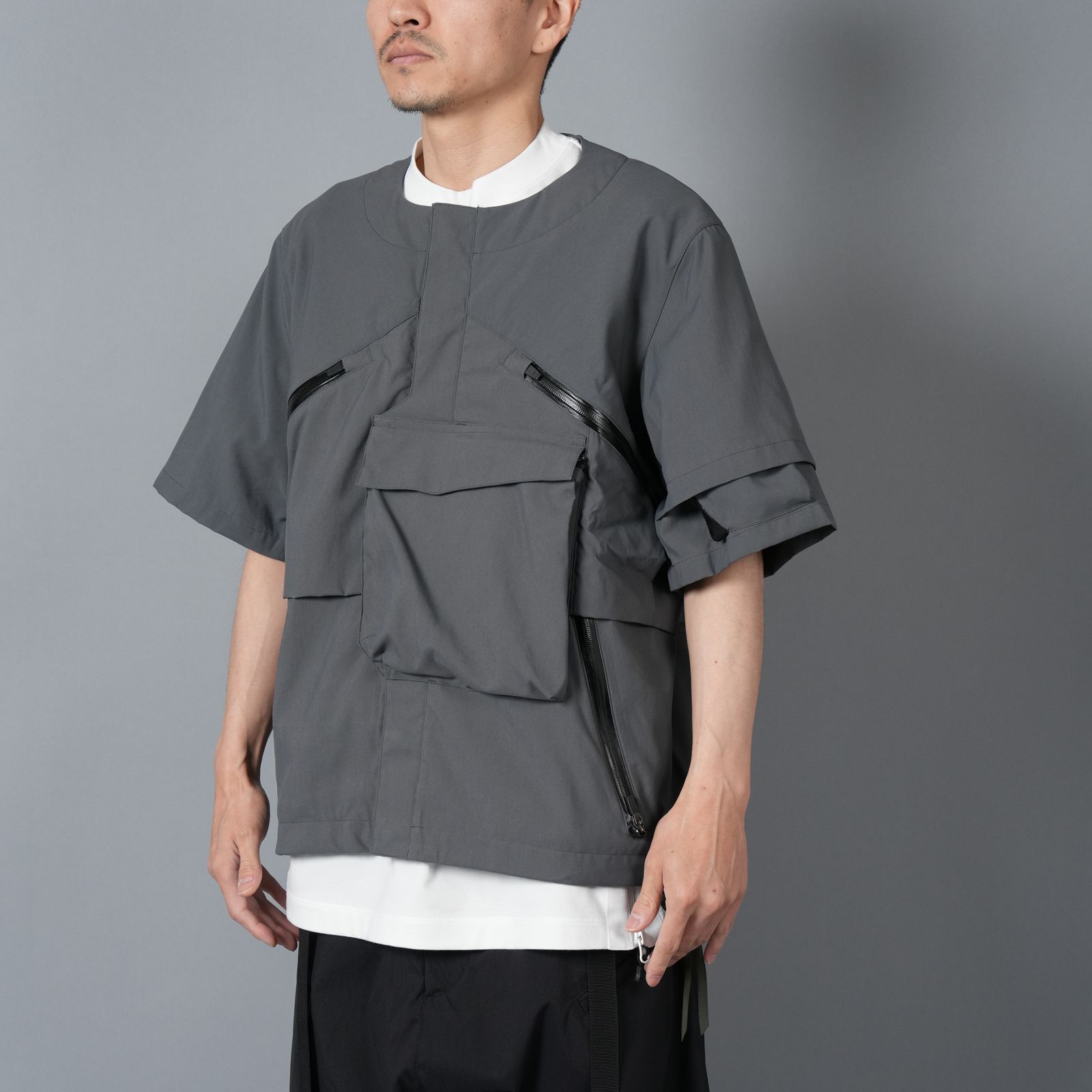 【残りわずか】V1A-M / NYLON STRETCH INTERROPS VEST / ベスト [ワイドフィット] (グレー)