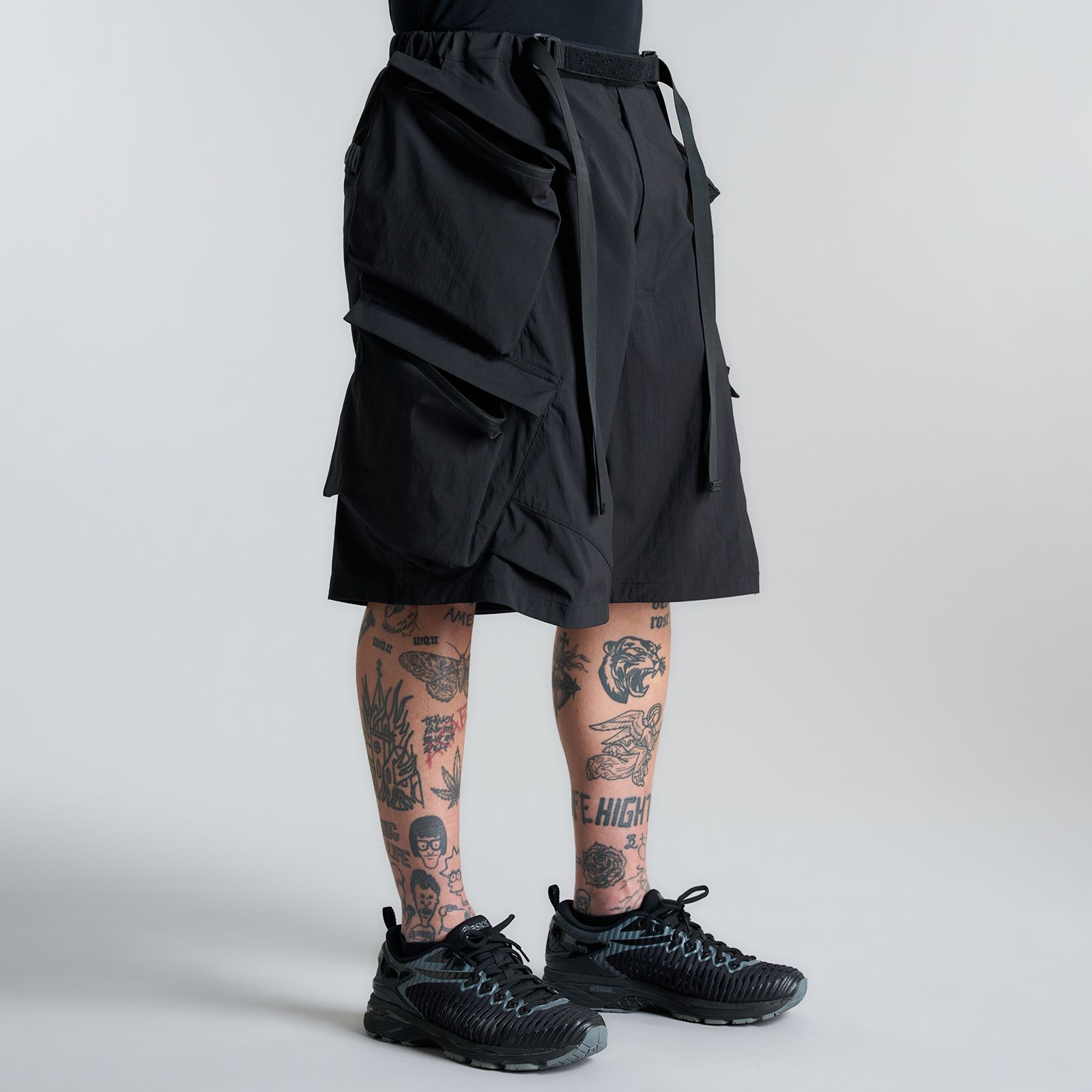 【ラスト1点】SP56A-M / NYLON STRETCH DOUBLE CARGO SHORT PANT / ショートパンツ [ウルトラワイドフィット][ストレッチ入り] (ブラック)