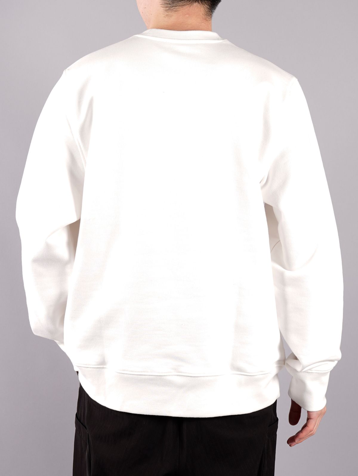 ラスト1点 / U SQUARE LABEL GRAPHIC CREW SWEAT SHIRT / ユニセックス スクエア ラベル グラフィック クルー スウェットシャツ (ホワイト)